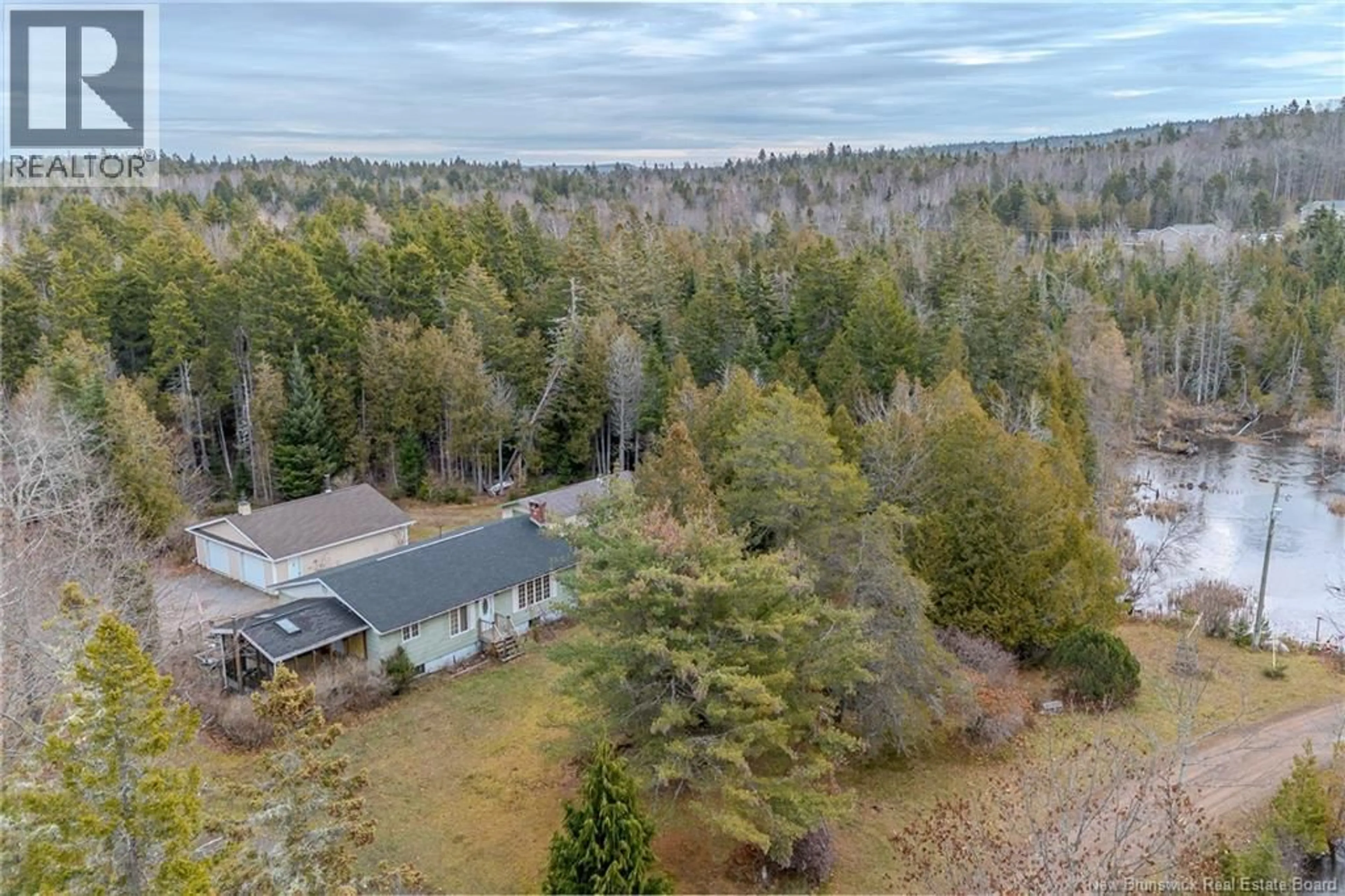 A pic from outside/outdoor area/front of a property/back of a property/a pic from drone, forest/trees view for 207 FRENCH VILLAGE ROAD, Quispamsis New Brunswick E2S2V8
