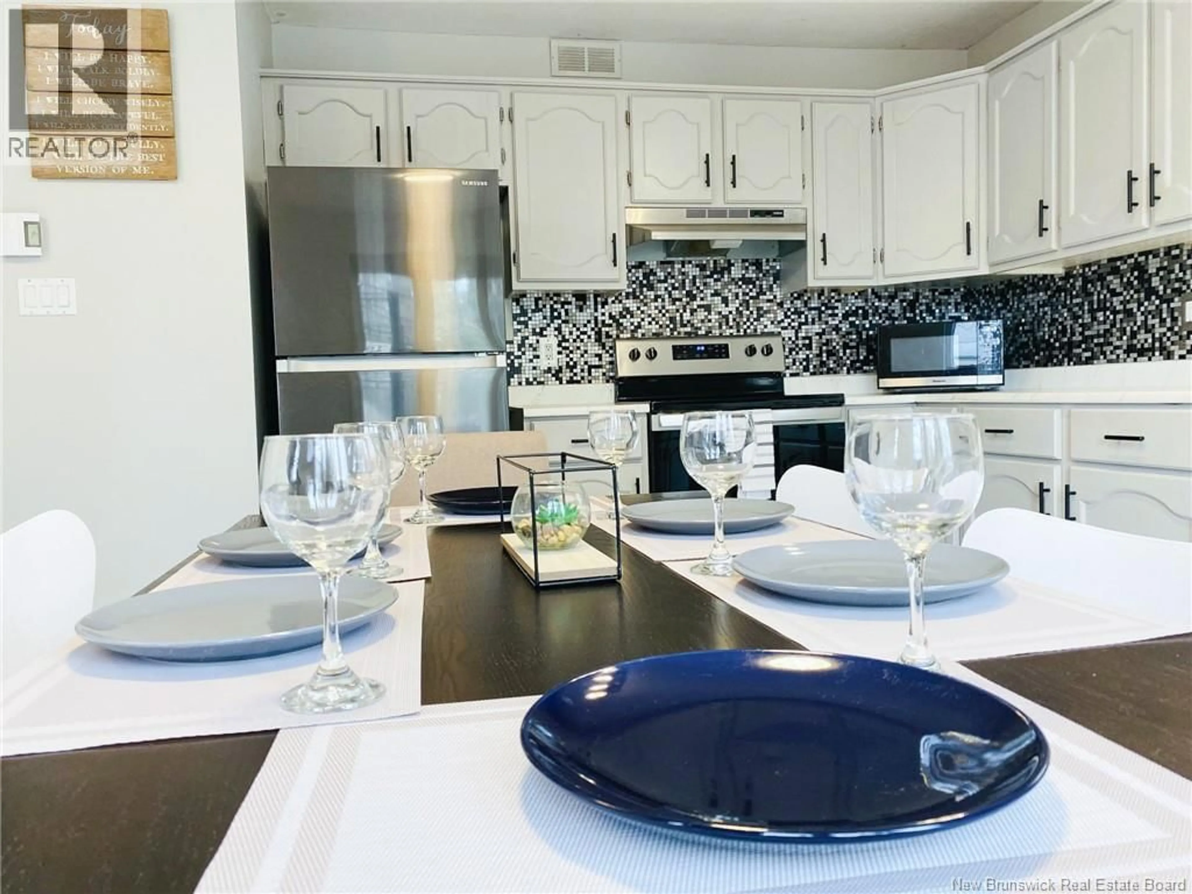 Open concept kitchen, ceramic/tile floor for 35 MONAGHAN, Moncton New Brunswick E1A6H8