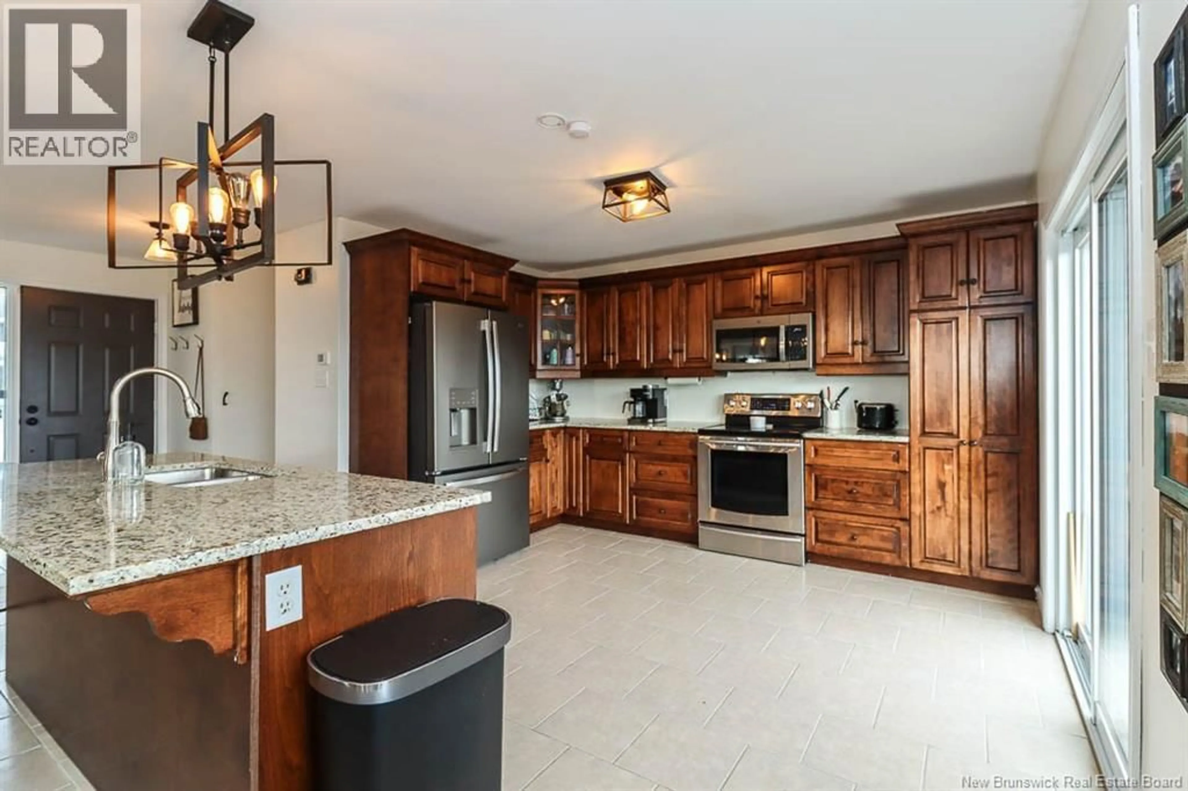 Open concept kitchen, ceramic/tile floor for 34 SCOTIAVIEW DRIVE, Saint John New Brunswick E2M5R1