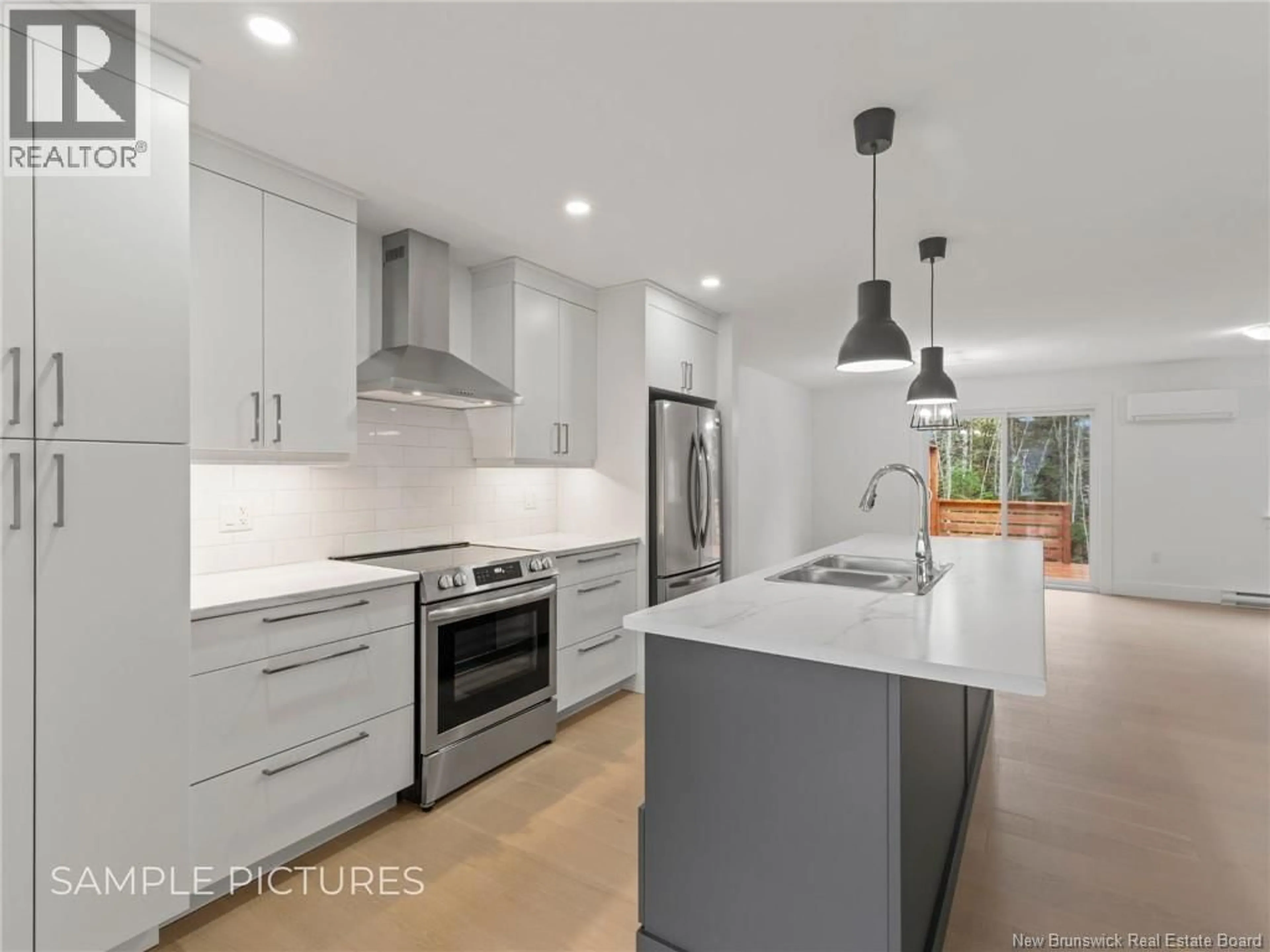 Contemporary kitchen, unknown for 106 BEAU DOMAINE STREET, Dieppe New Brunswick E1A9H5