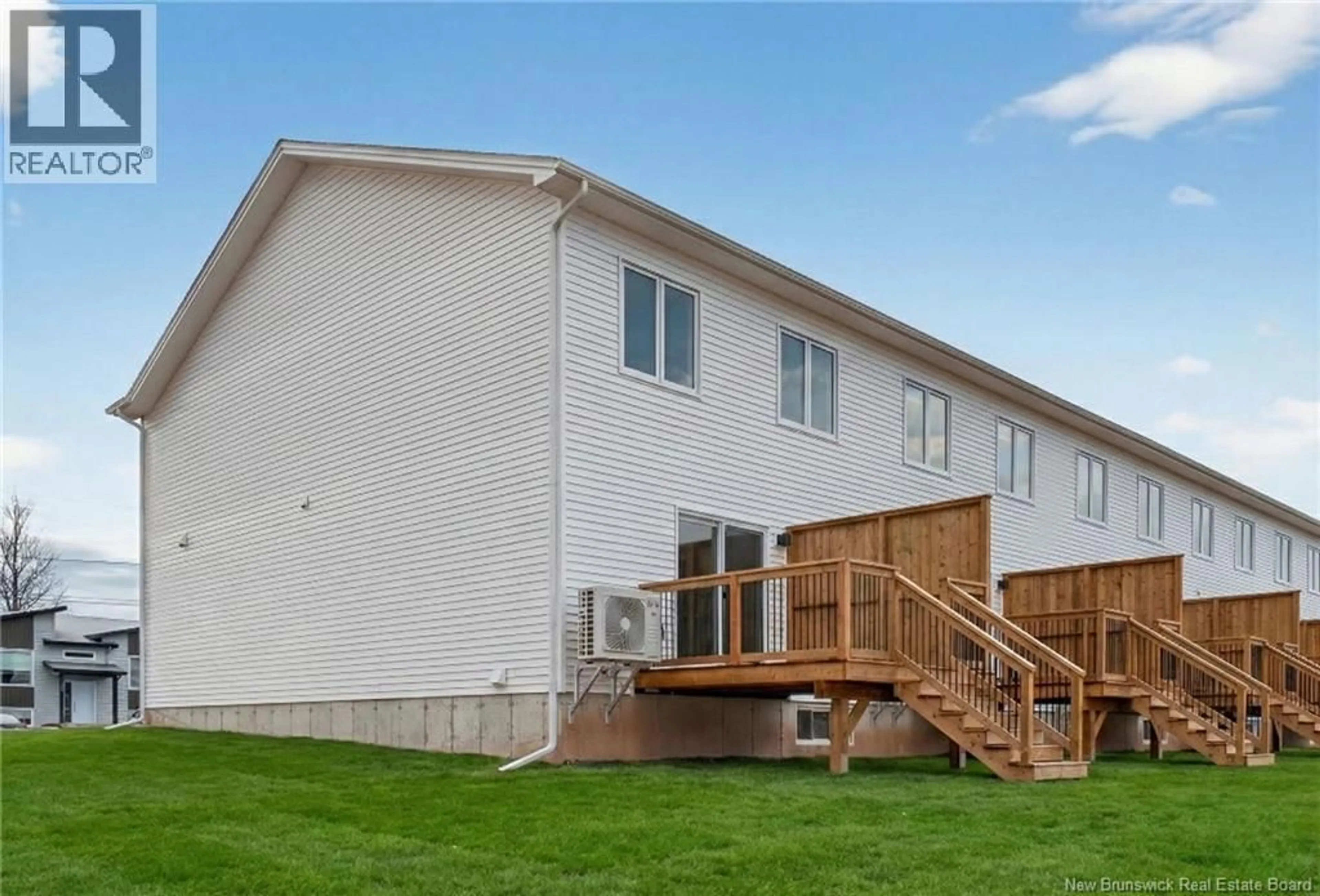 Home with vinyl exterior material, unknown for 209 DONAT CRESCENT, Dieppe New Brunswick E1A7R4