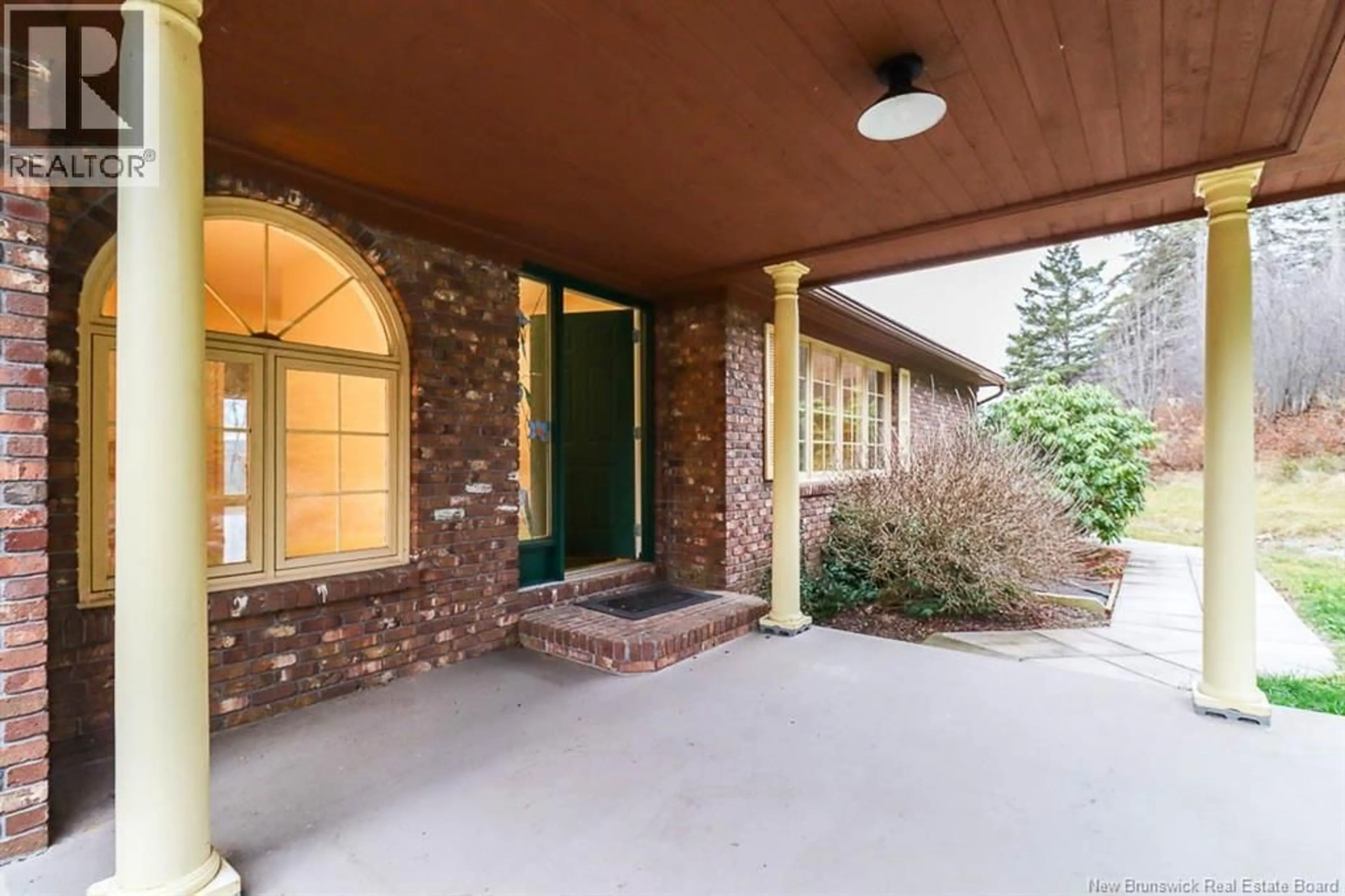 Unknown for 1623 MAIN STREET, Hampton New Brunswick E5N6H2