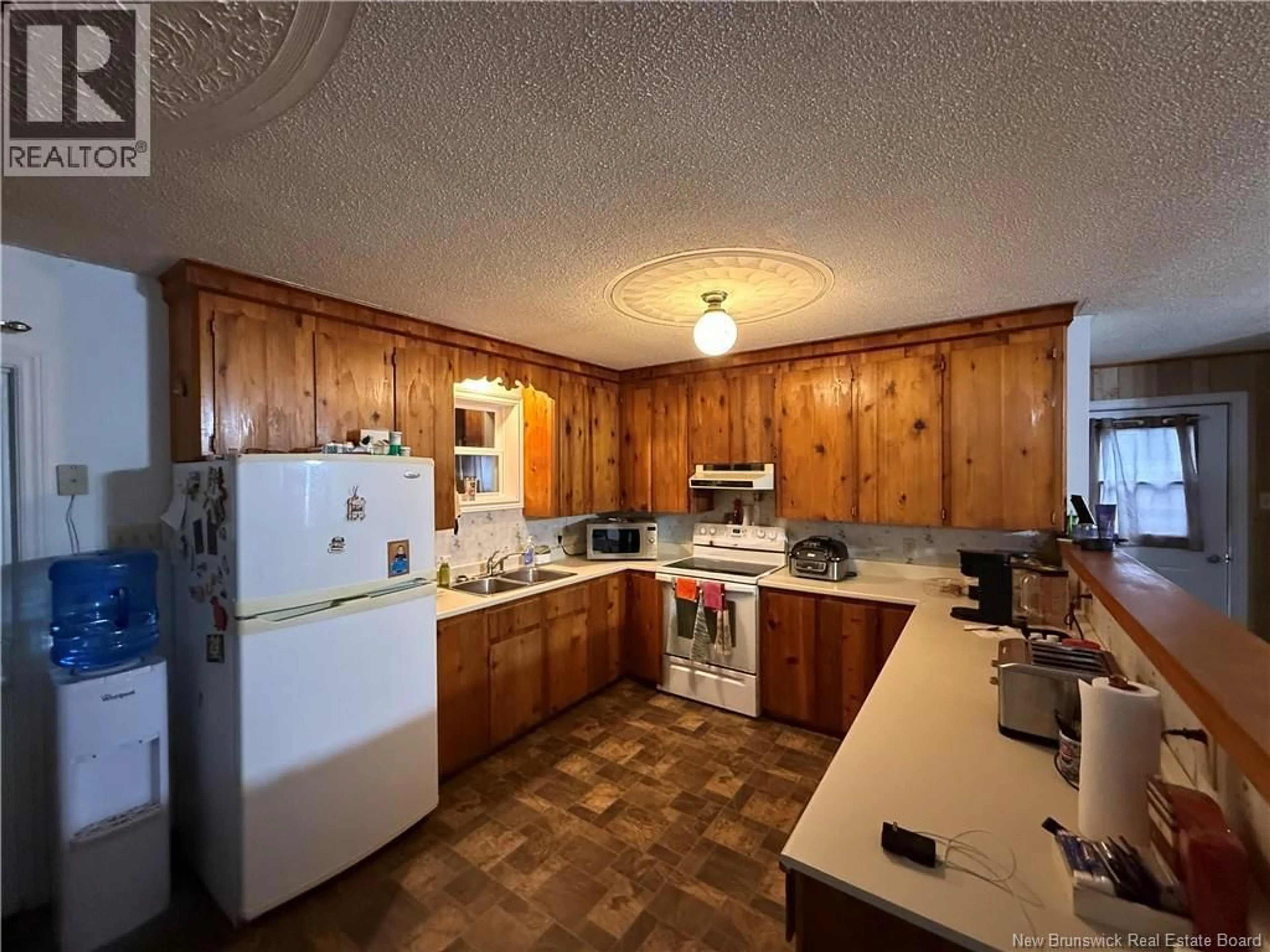 Standard kitchen, unknown for 490 NEWBURG ROAD, Newburg New Brunswick E7N1X3