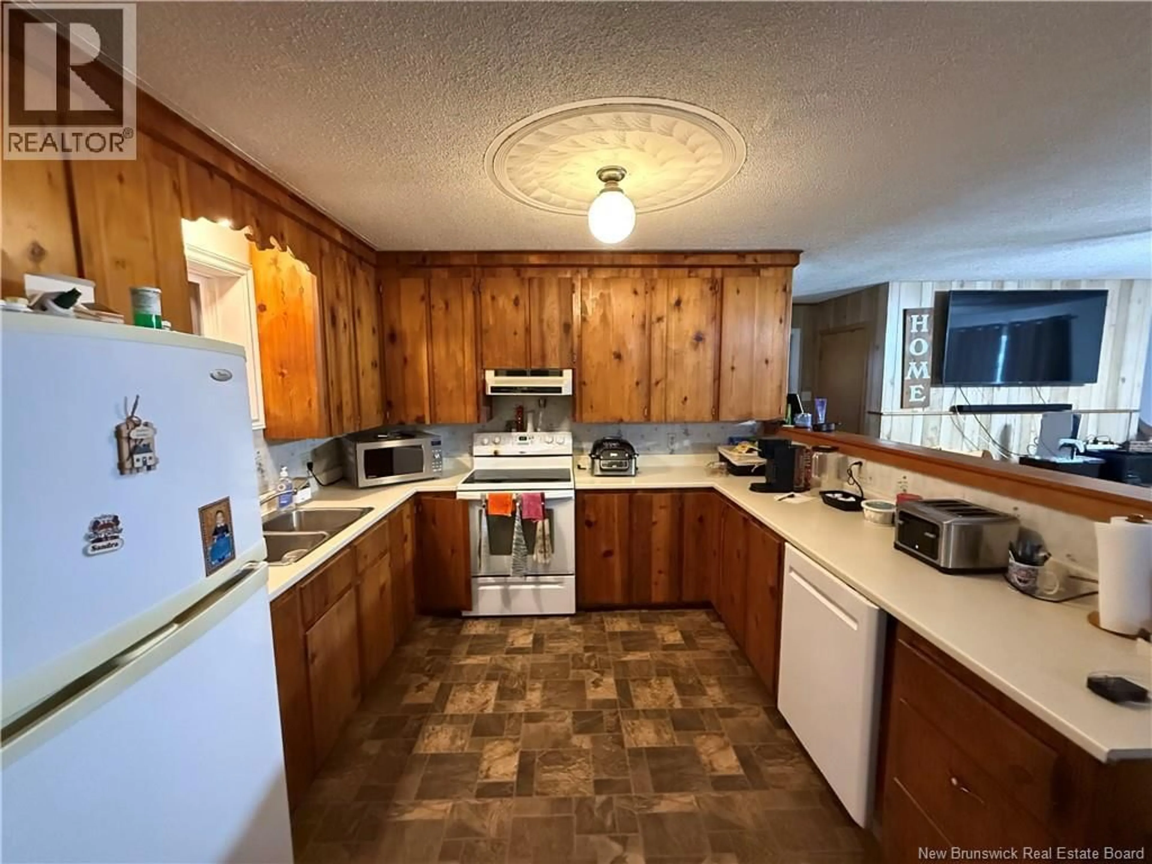 Standard kitchen, unknown for 490 NEWBURG ROAD, Newburg New Brunswick E7N1X3