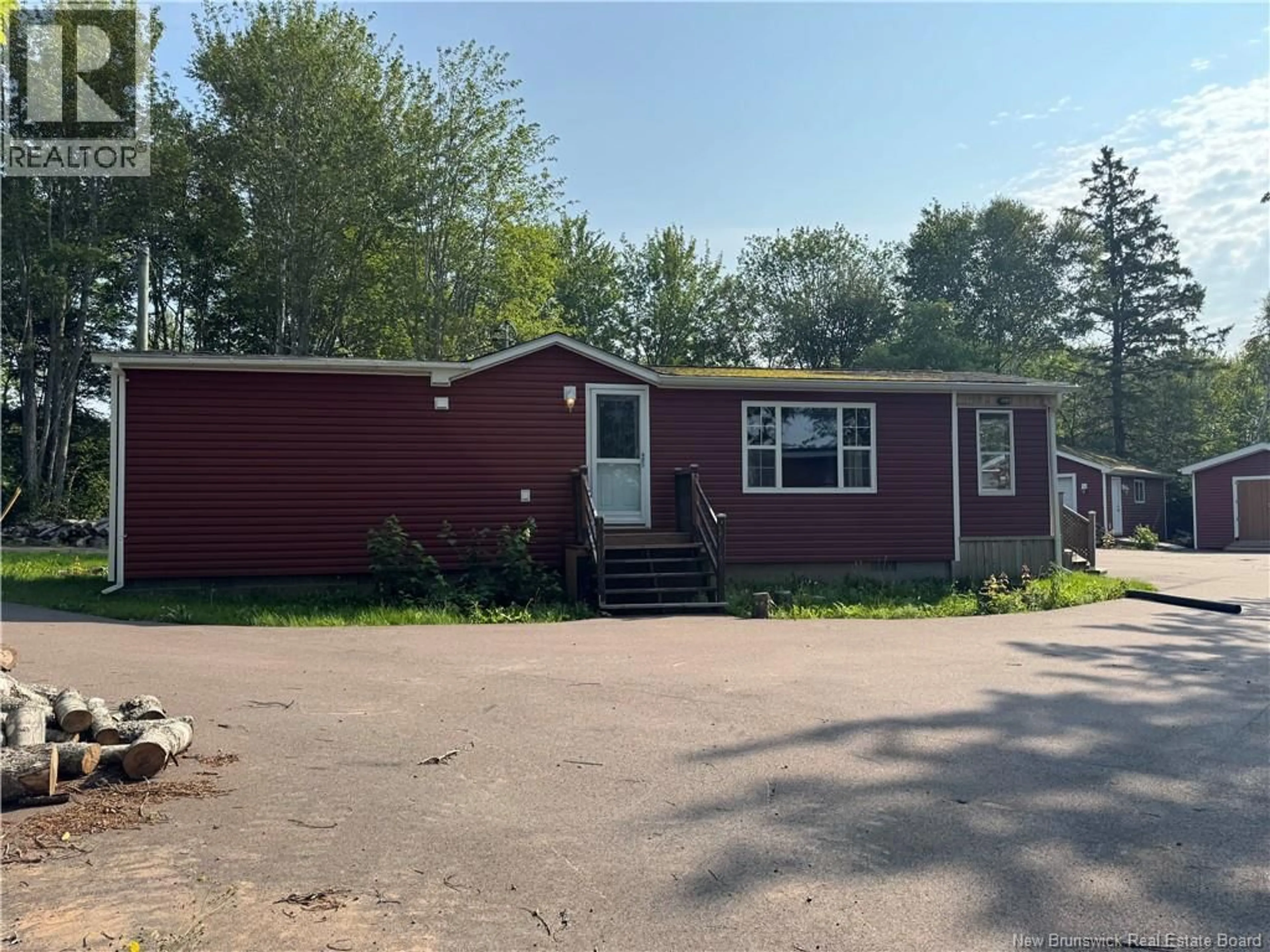 Home with vinyl exterior material, street for 444 SQUARE LAKE, Saint-Andre-LeBlanc New Brunswick E4P6A6