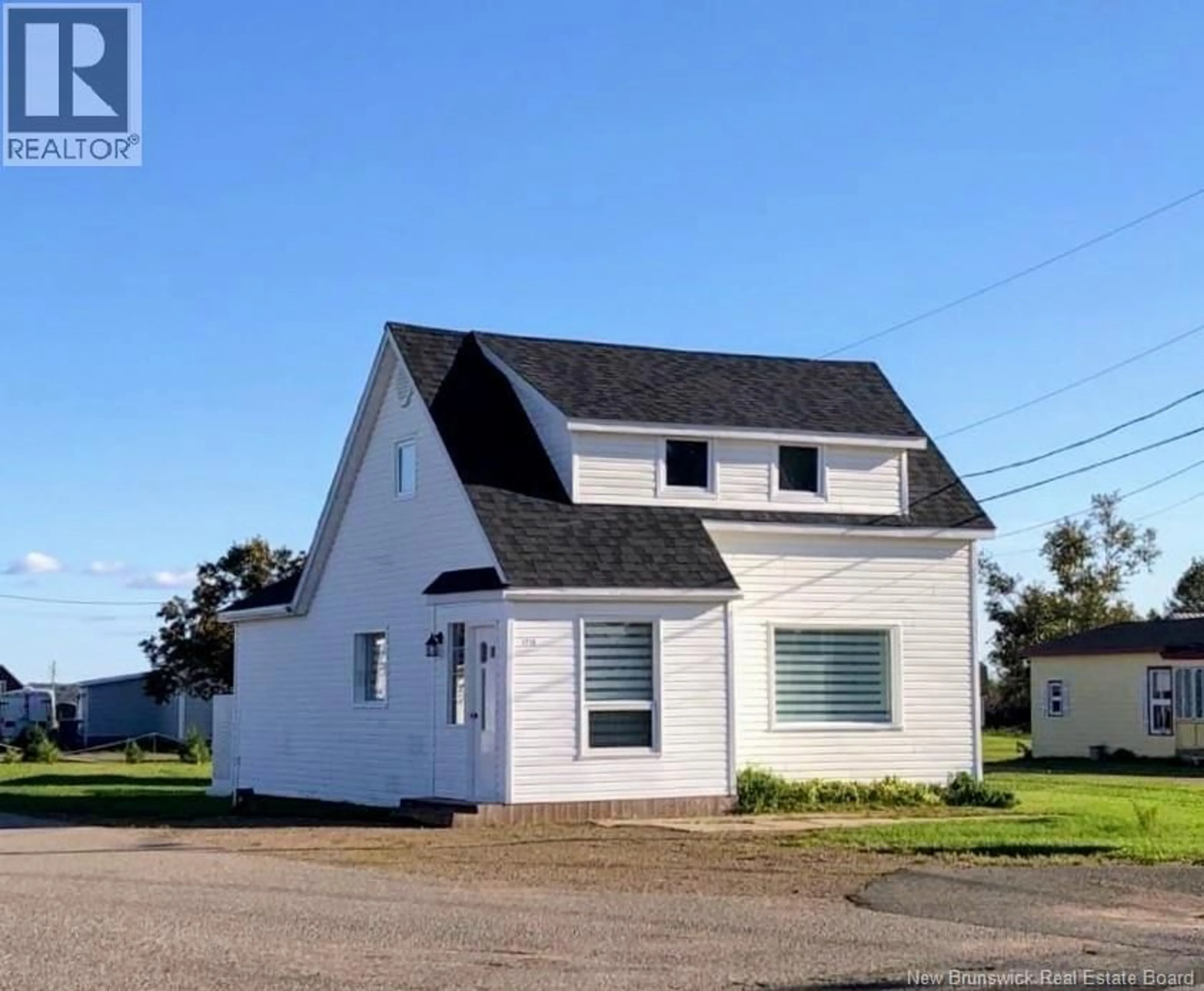 Unknown for 1736 RUE CHÂTILLON, Maisonnette New Brunswick E8N1X3