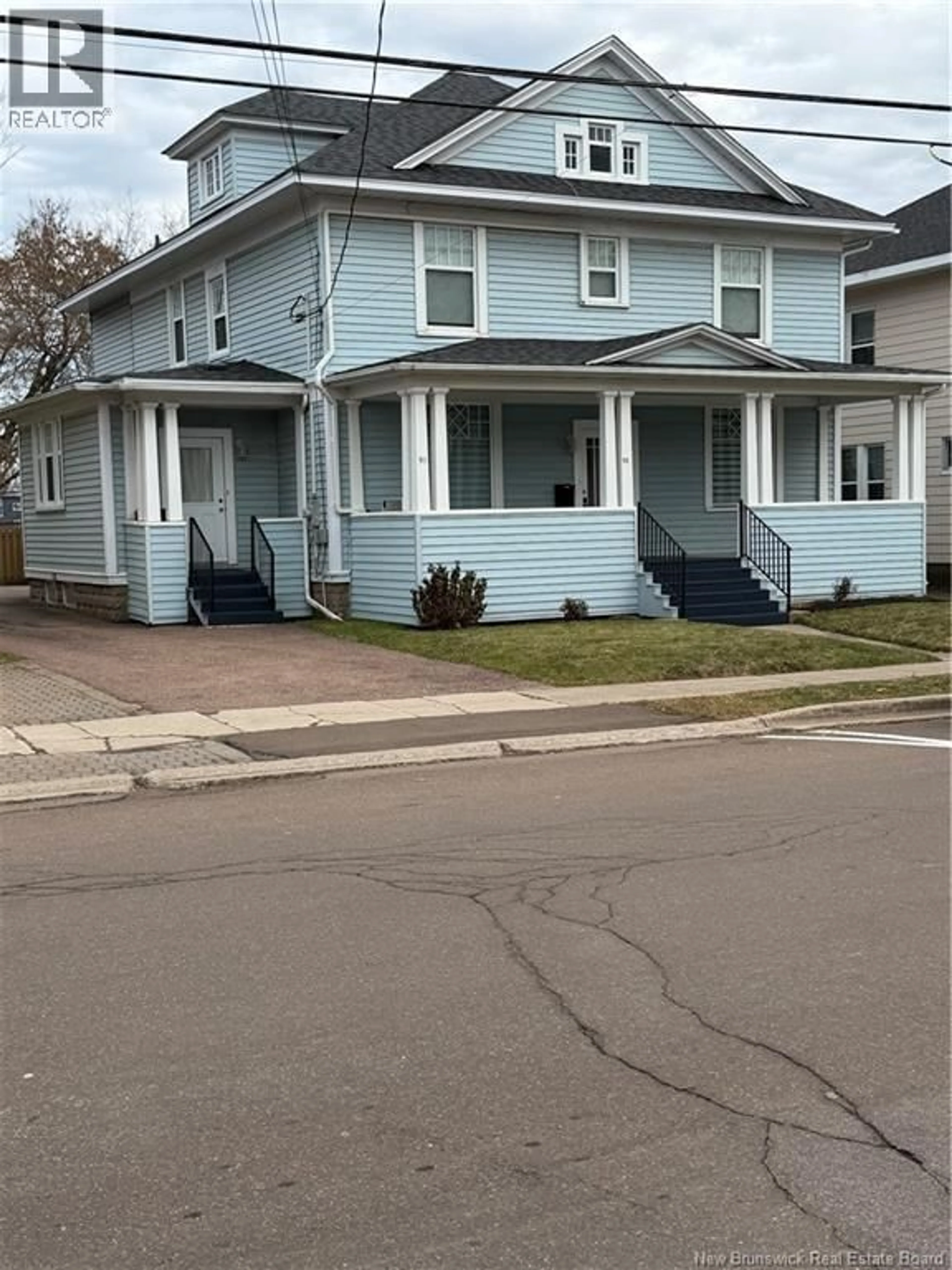 Home with vinyl exterior material, street for 95 BOTSFORD, Moncton New Brunswick E1C4X2