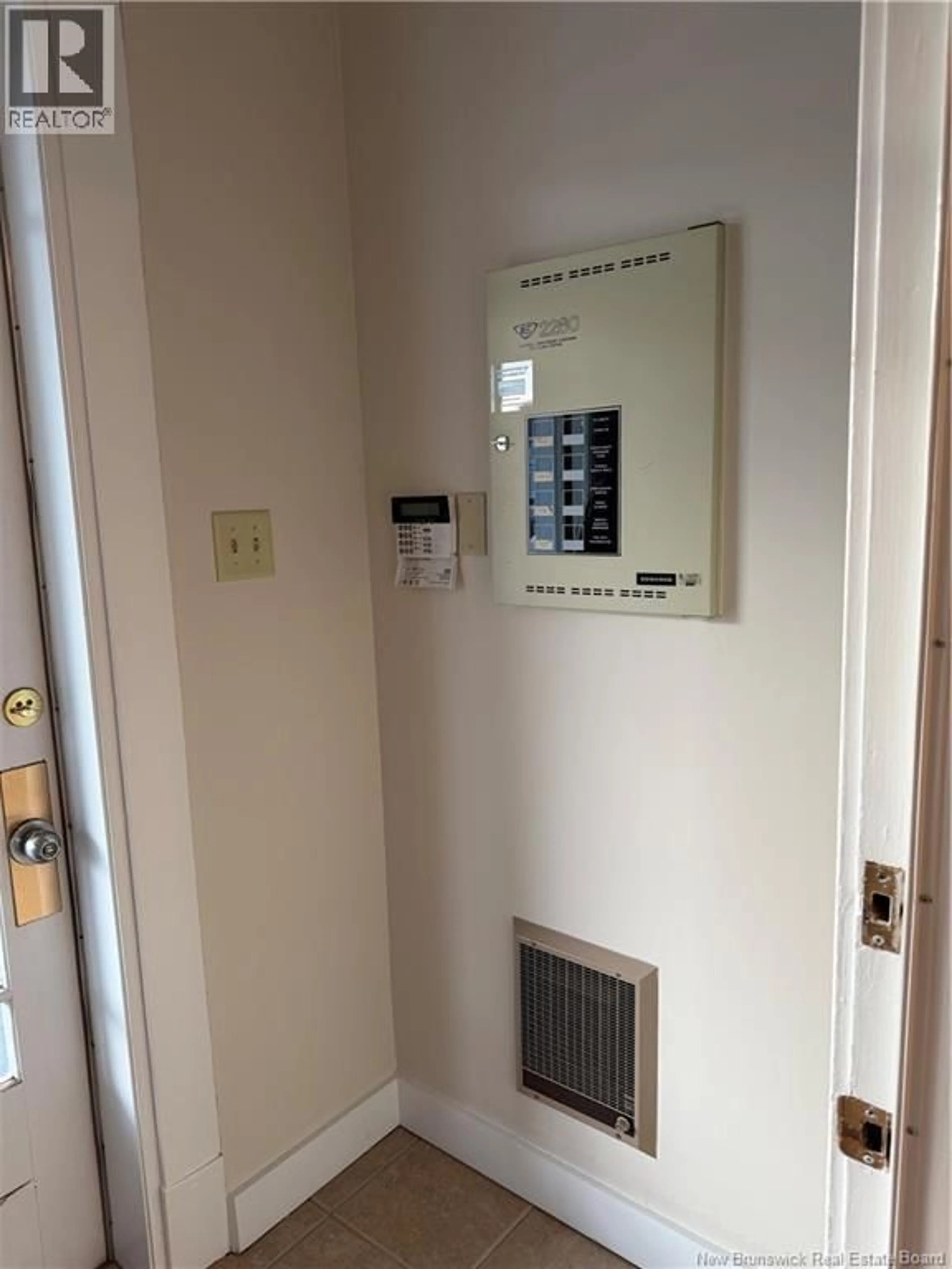 Unknown for 95 BOTSFORD, Moncton New Brunswick E1C4X2