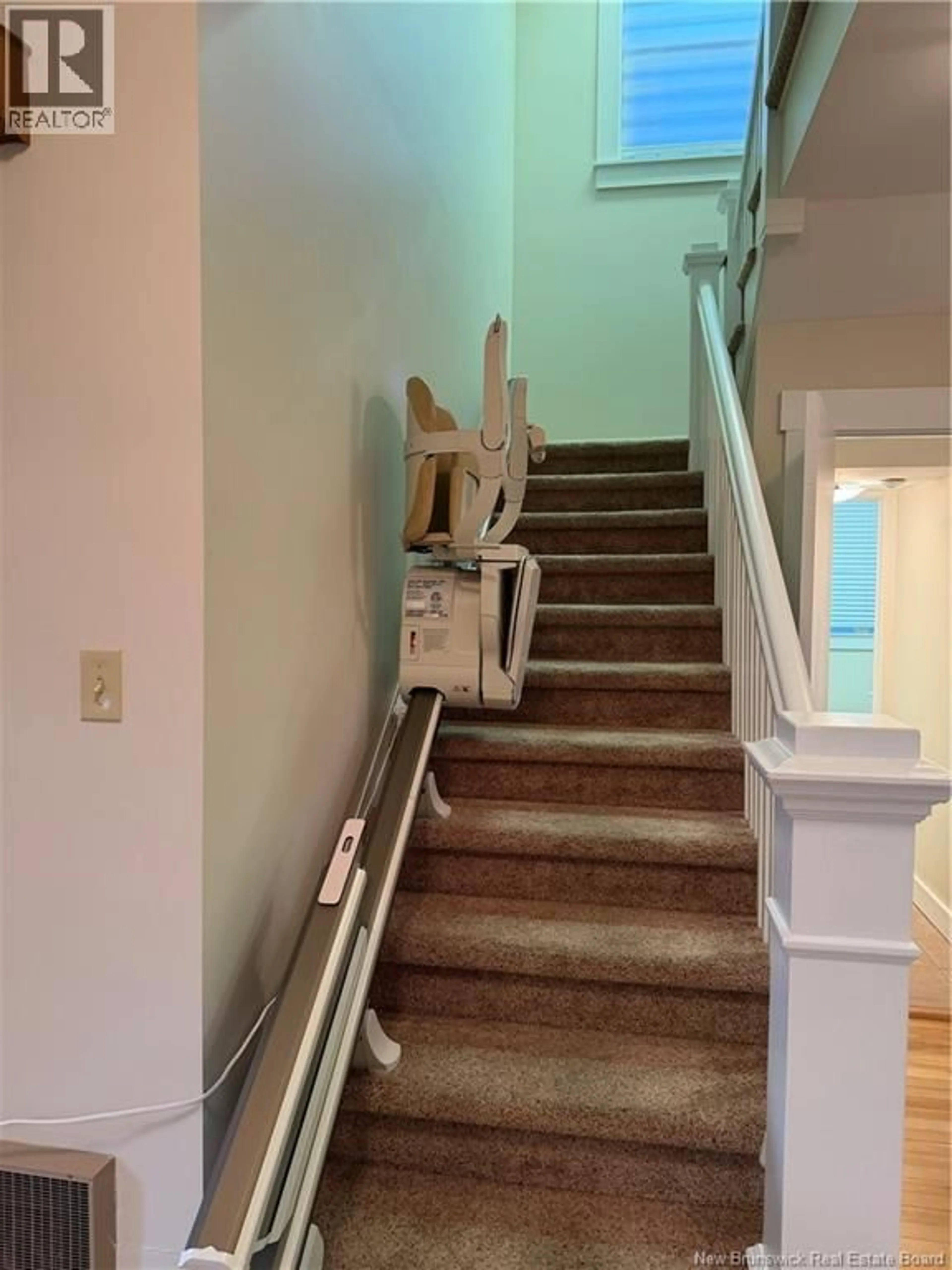 Stairs for 95 BOTSFORD, Moncton New Brunswick E1C4X2