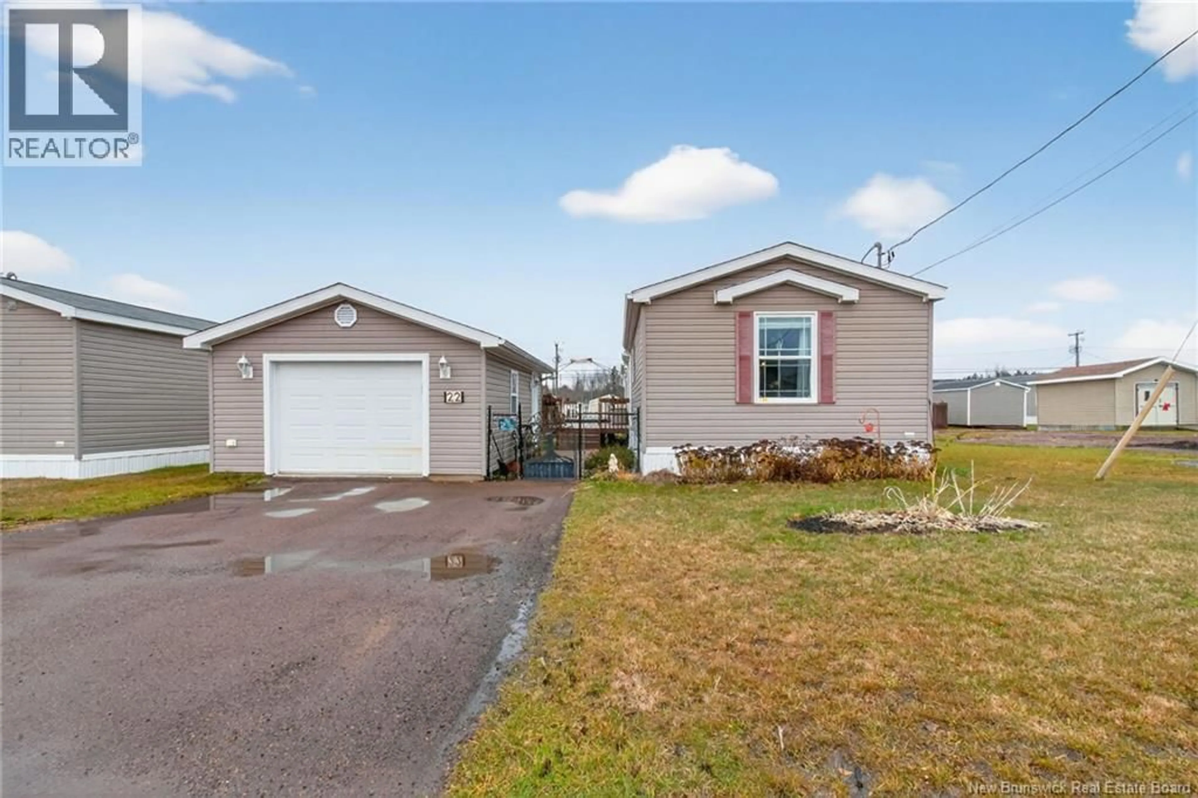 Unknown for 22 TOBIQUE LANE, Dieppe New Brunswick E1A5J5