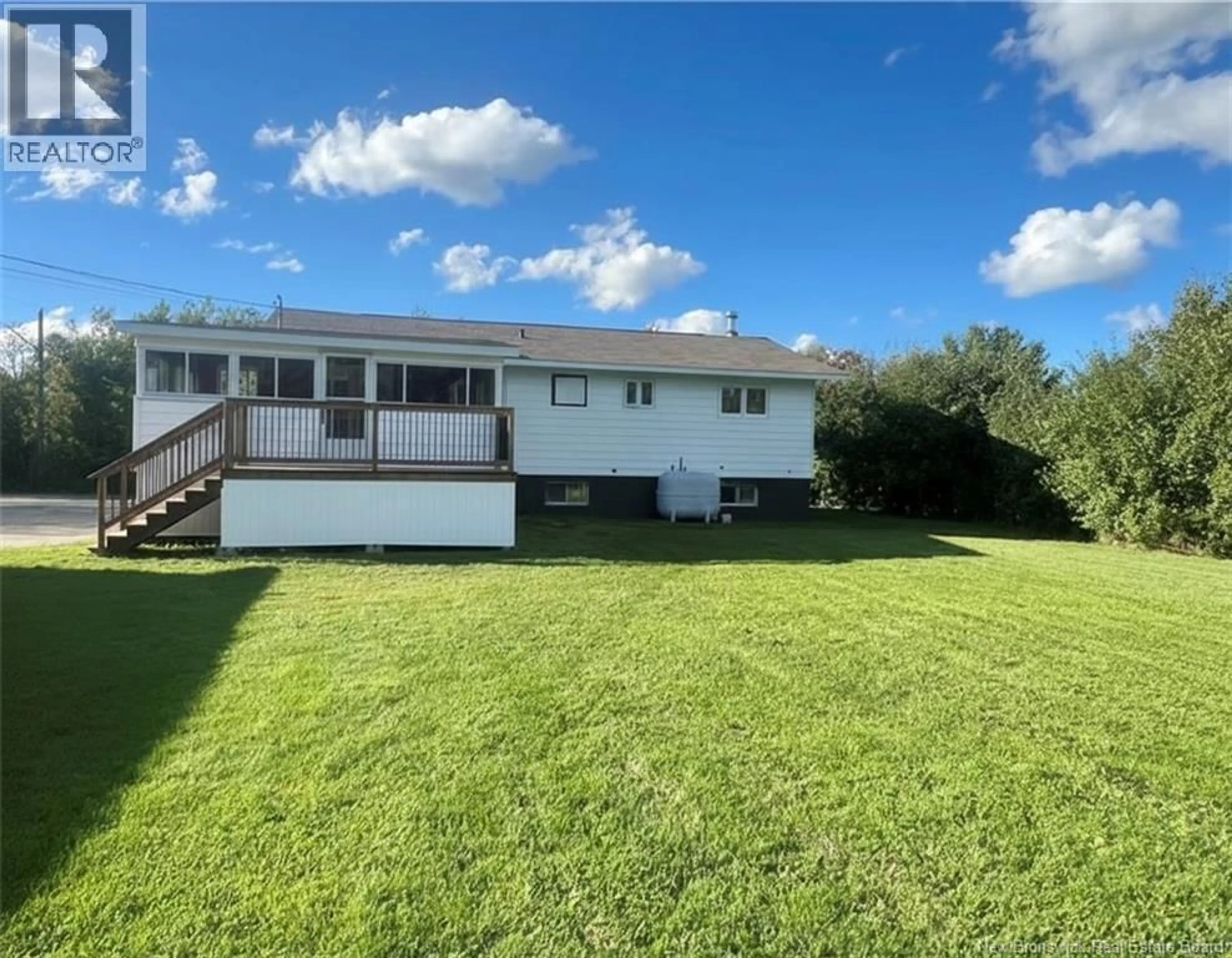 A pic from outside/outdoor area/front of a property/back of a property/a pic from drone, water/lake/river/ocean view for 24 CATHERINE STREET, Bathurst New Brunswick E8L1W2