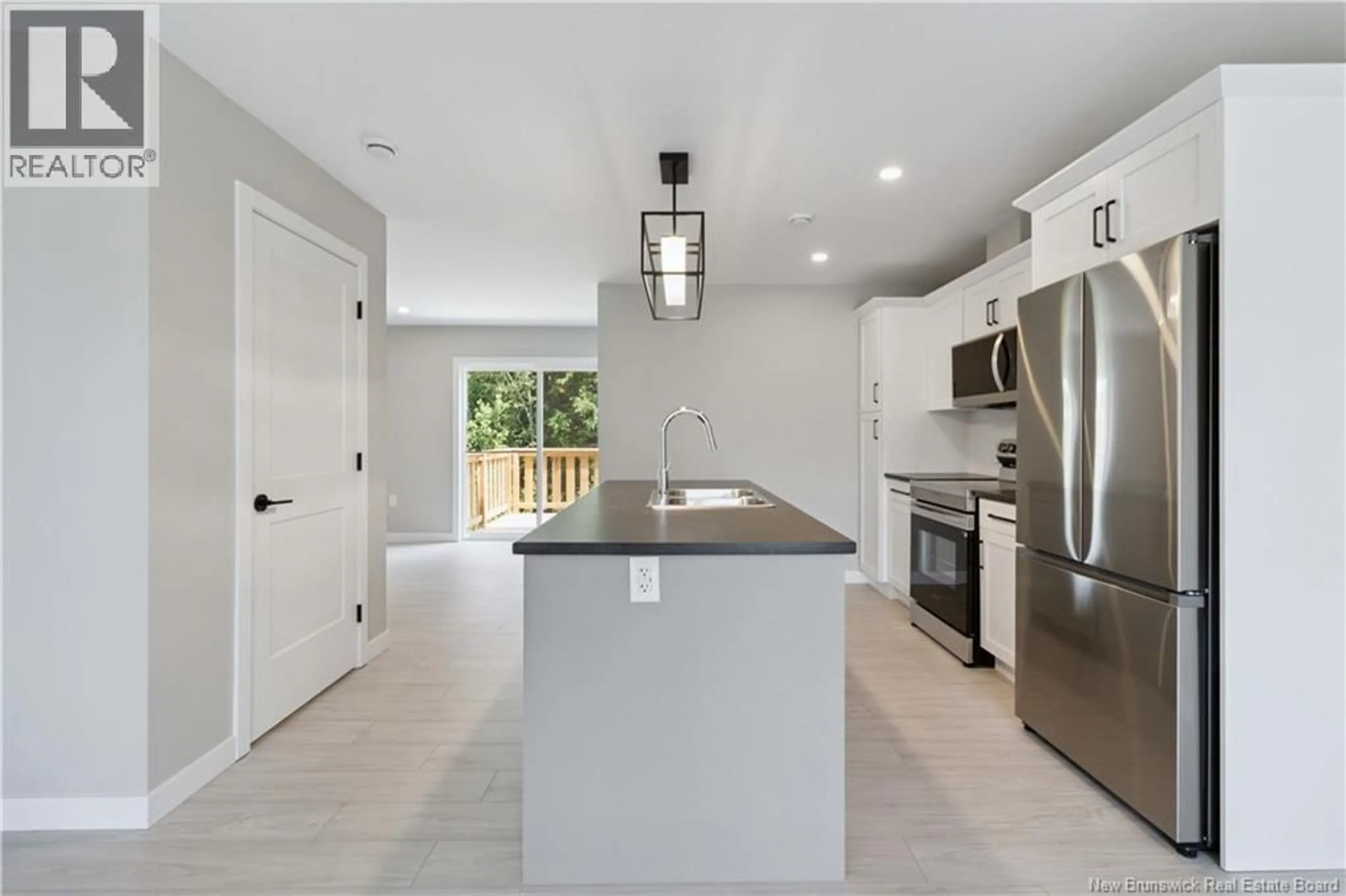 Open concept kitchen, unknown for 378 DAMIEN, Dieppe New Brunswick E1A0H3