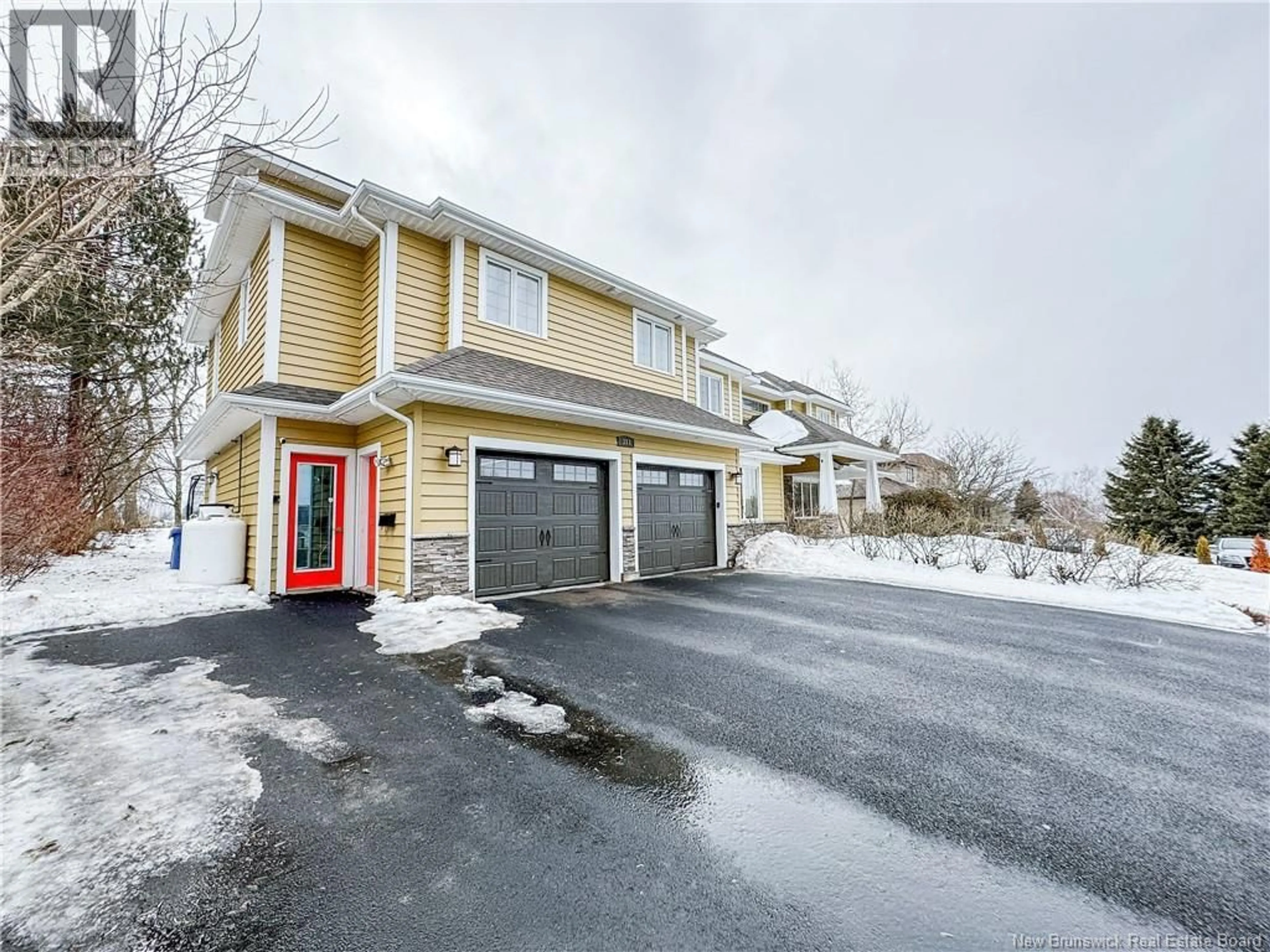 Indoor garage for 313 LAVOIE, Dieppe New Brunswick E1A6R8