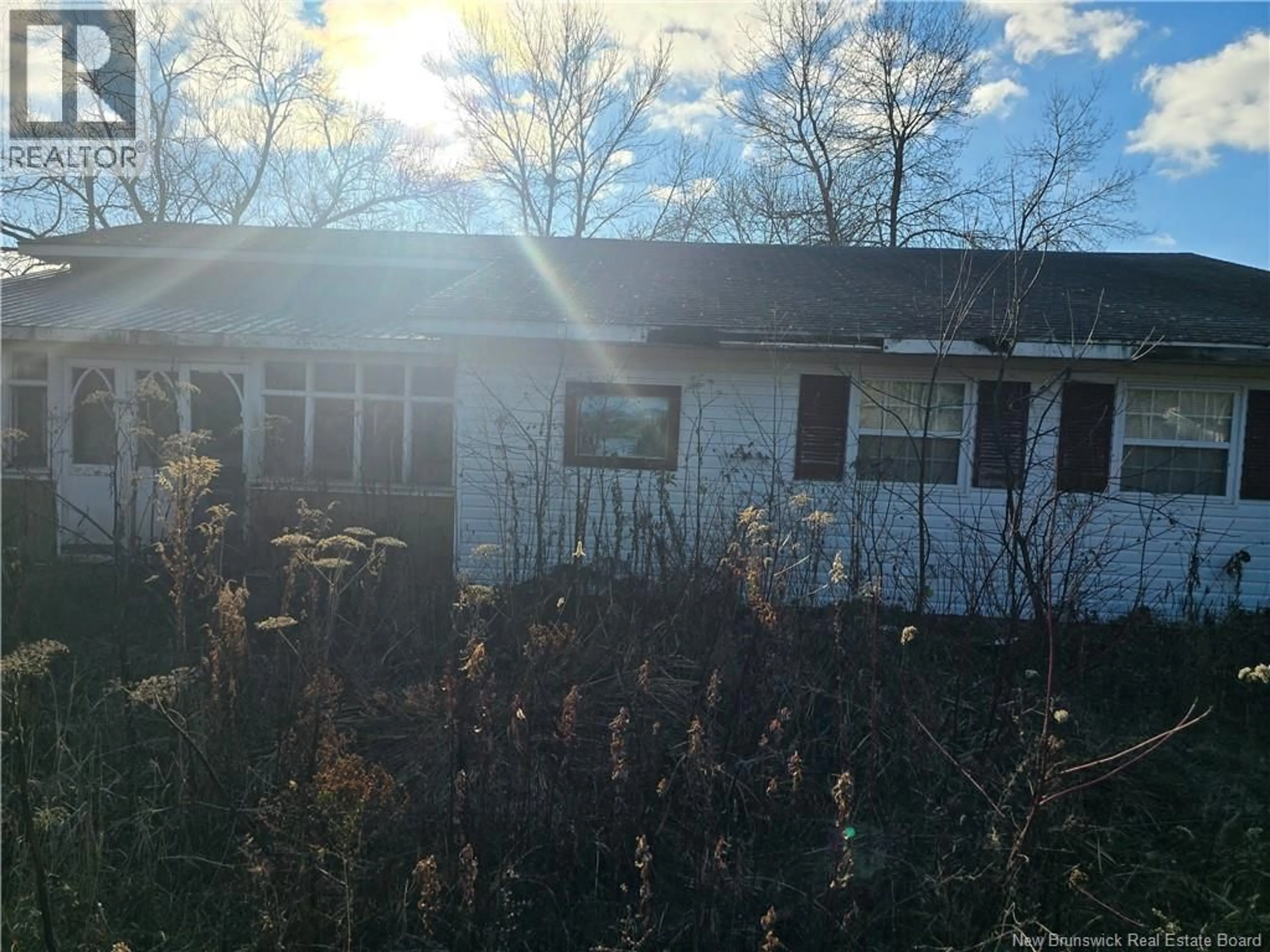 A pic from outside/outdoor area/front of a property/back of a property/a pic from drone, building for 540 ROUTE 105, Maugerville New Brunswick E3A8L6