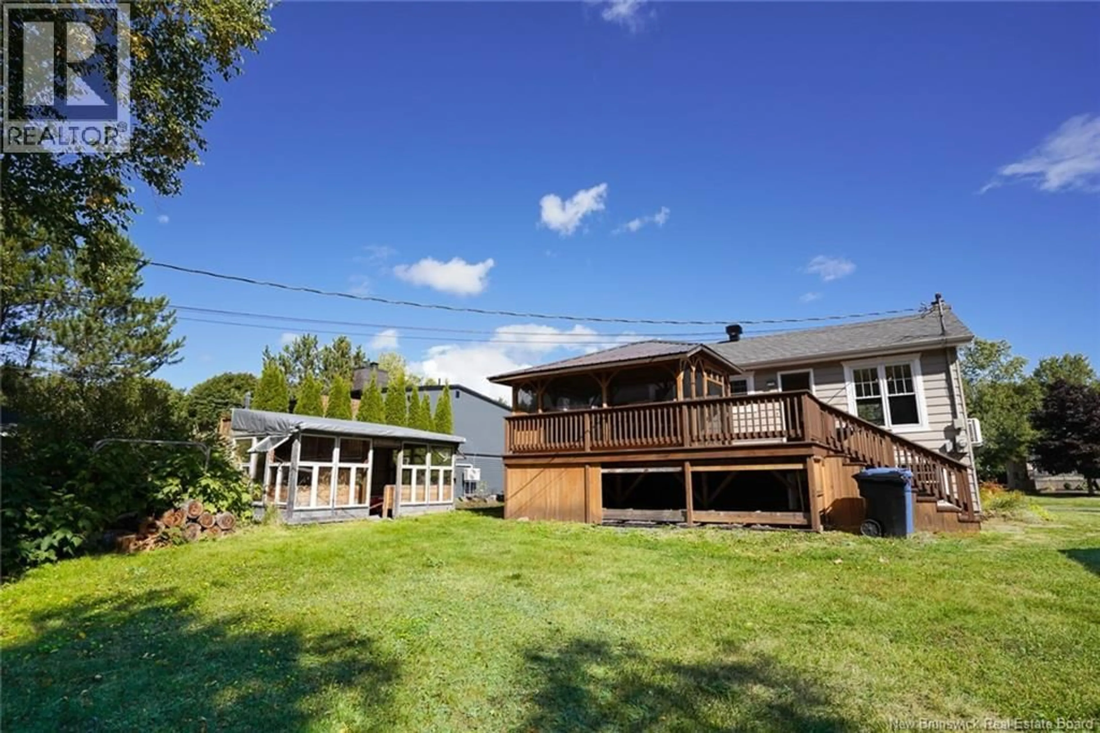 A pic from outside/outdoor area/front of a property/back of a property/a pic from drone, unknown for 1961 CRAIG AVENUE, Bathurst New Brunswick E2A4Y1