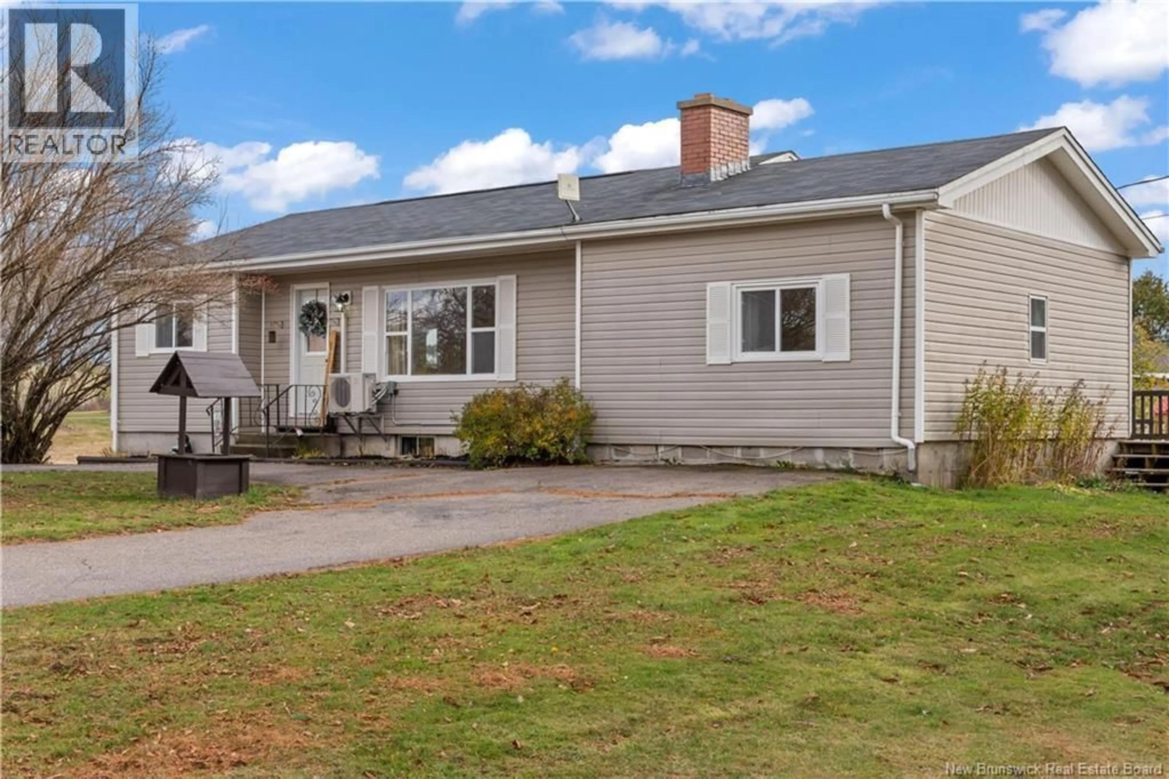 Home with vinyl exterior material, street for 426 ROUTE 121, Bloomfield New Brunswick E5N4T4