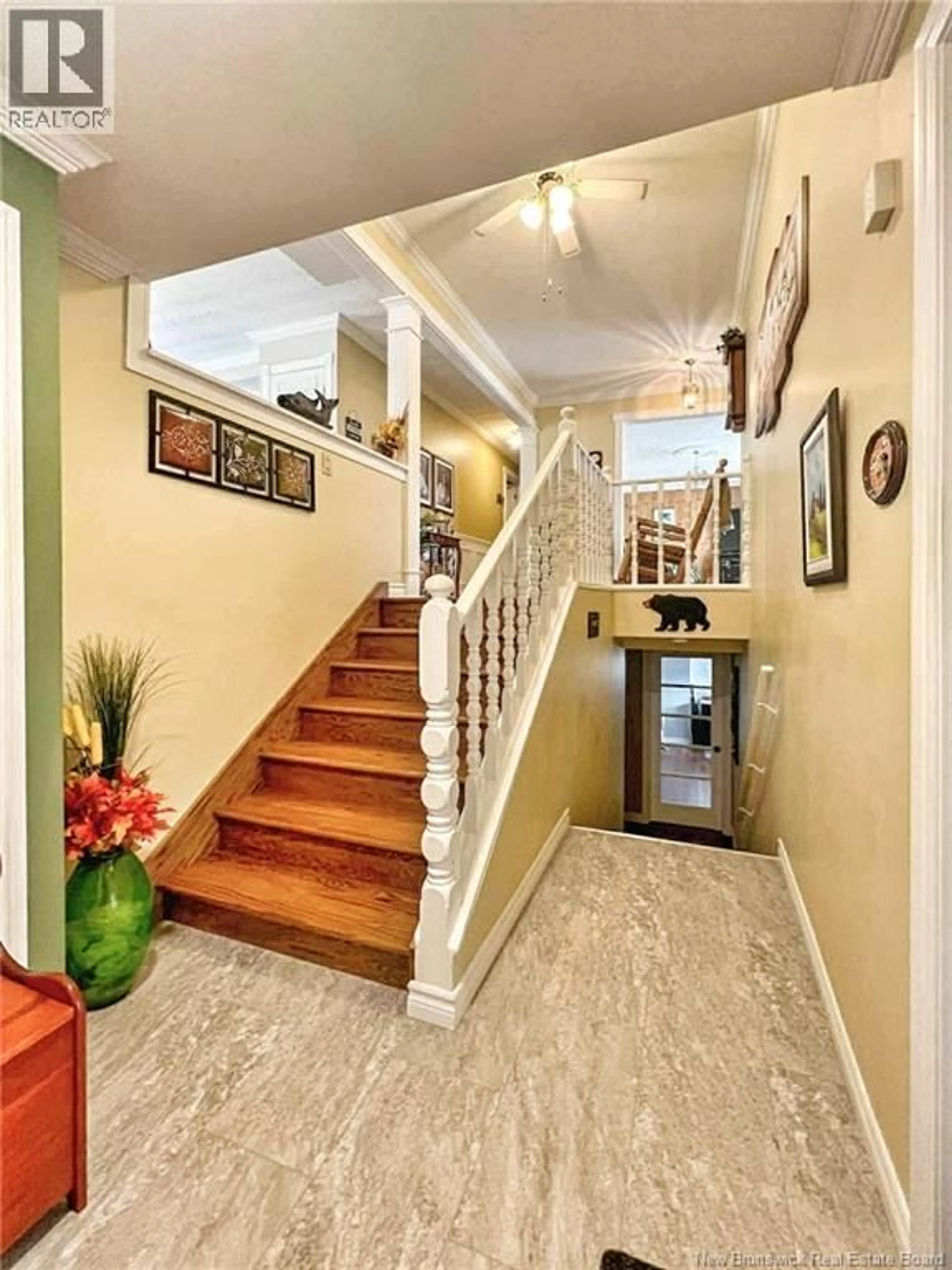 Indoor foyer for 81 HAUT-SAINT-SIMON ROAD, Saint-Simon New Brunswick E8P1Y8