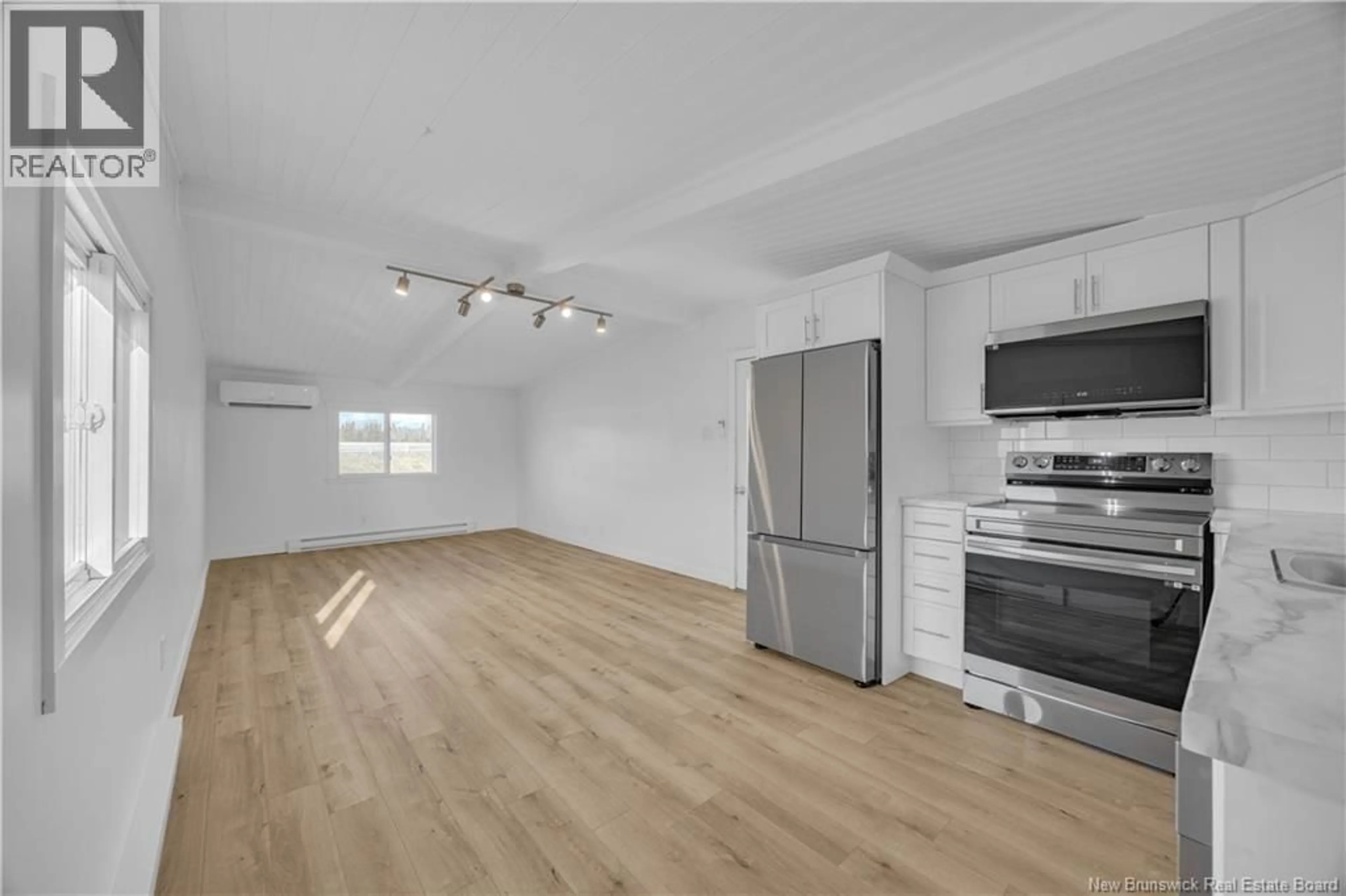 Unknown for 44B DWAYNE AVENUE, Quispamsis New Brunswick E2G1S8