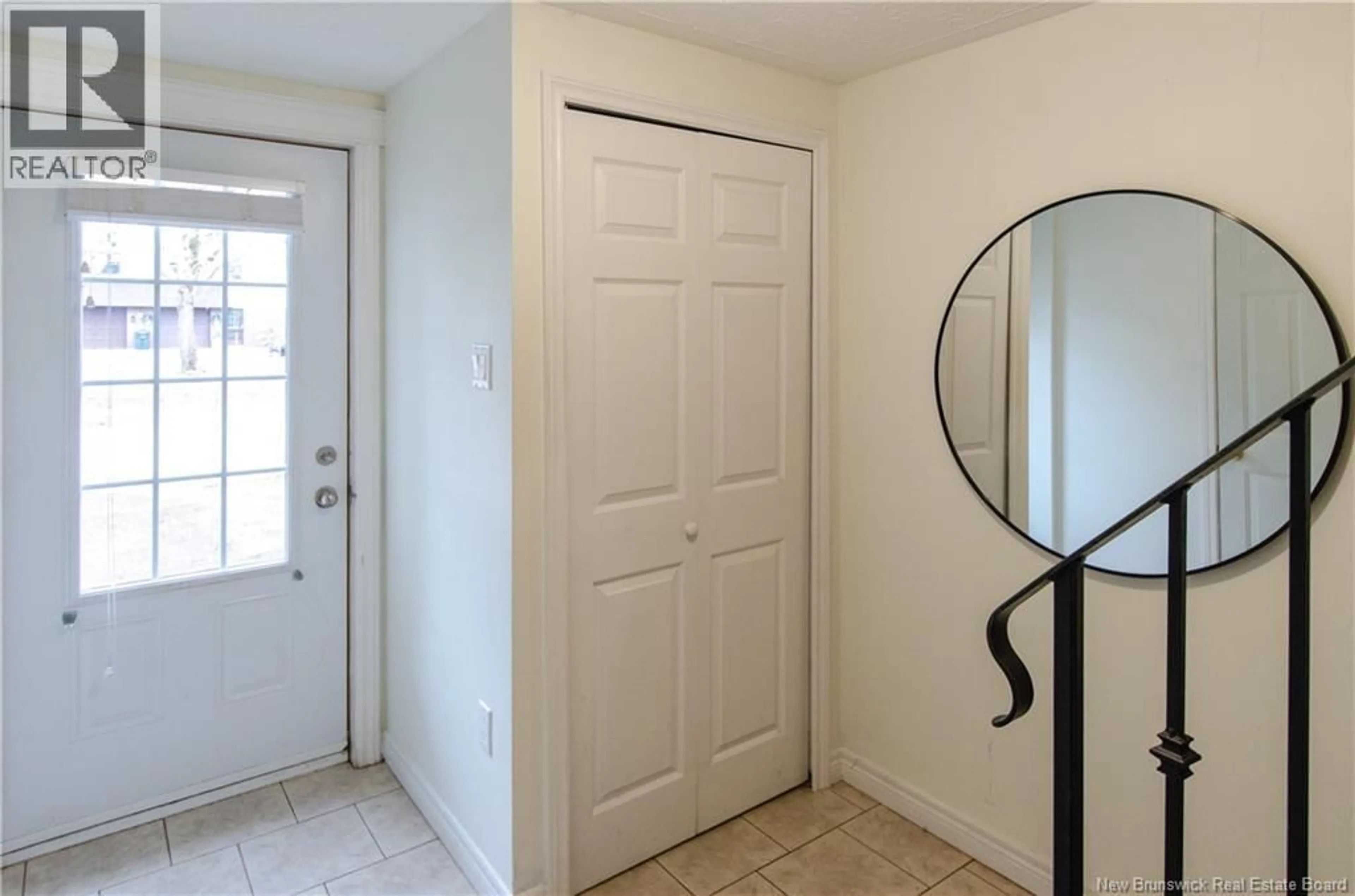Indoor entryway for 14 SHADOWHILL COURT, Rothesay New Brunswick E2E3M3