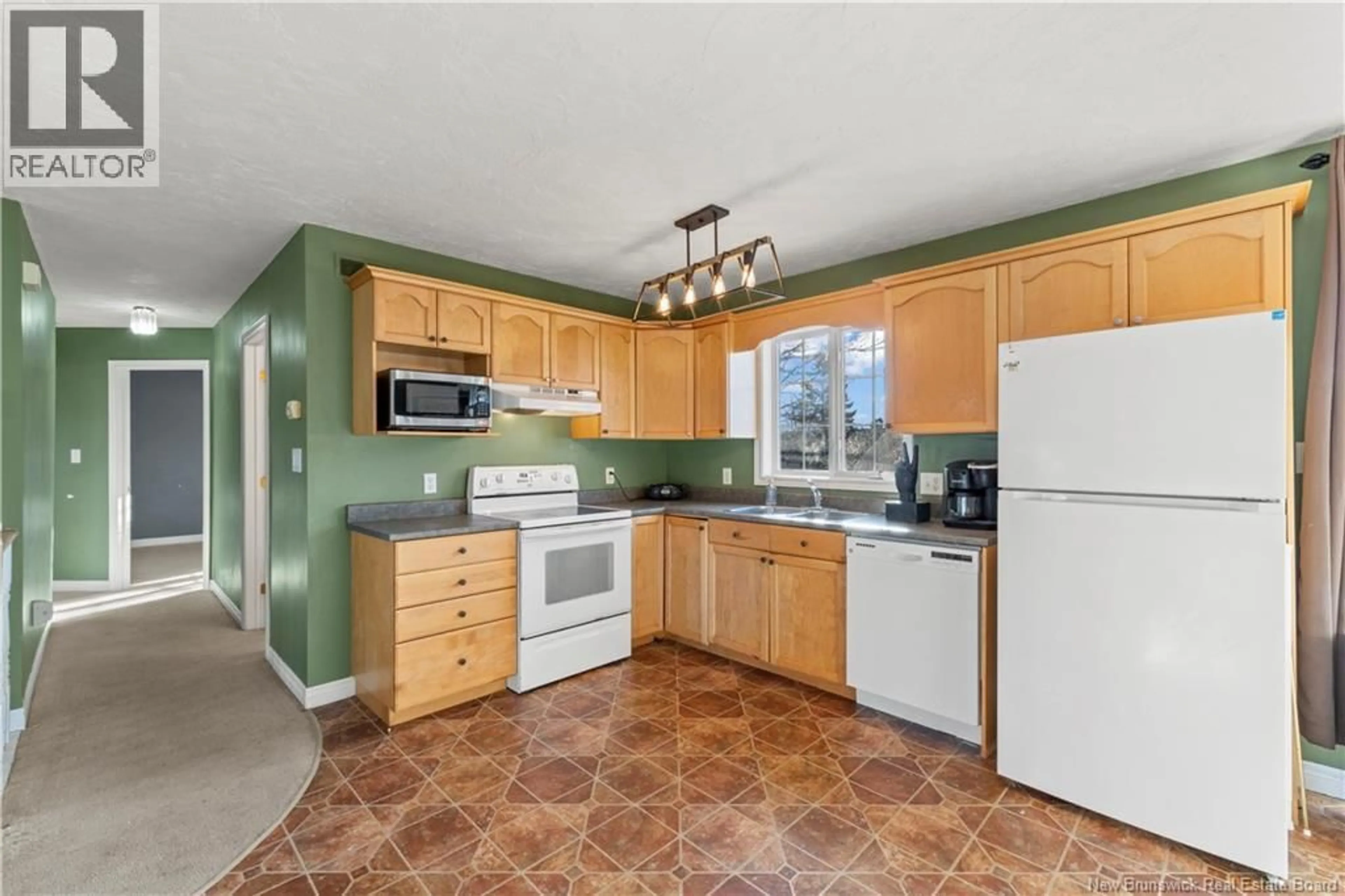 Standard kitchen, ceramic/tile floor for 24 ARAL COURT, Moncton New Brunswick E1E4S2