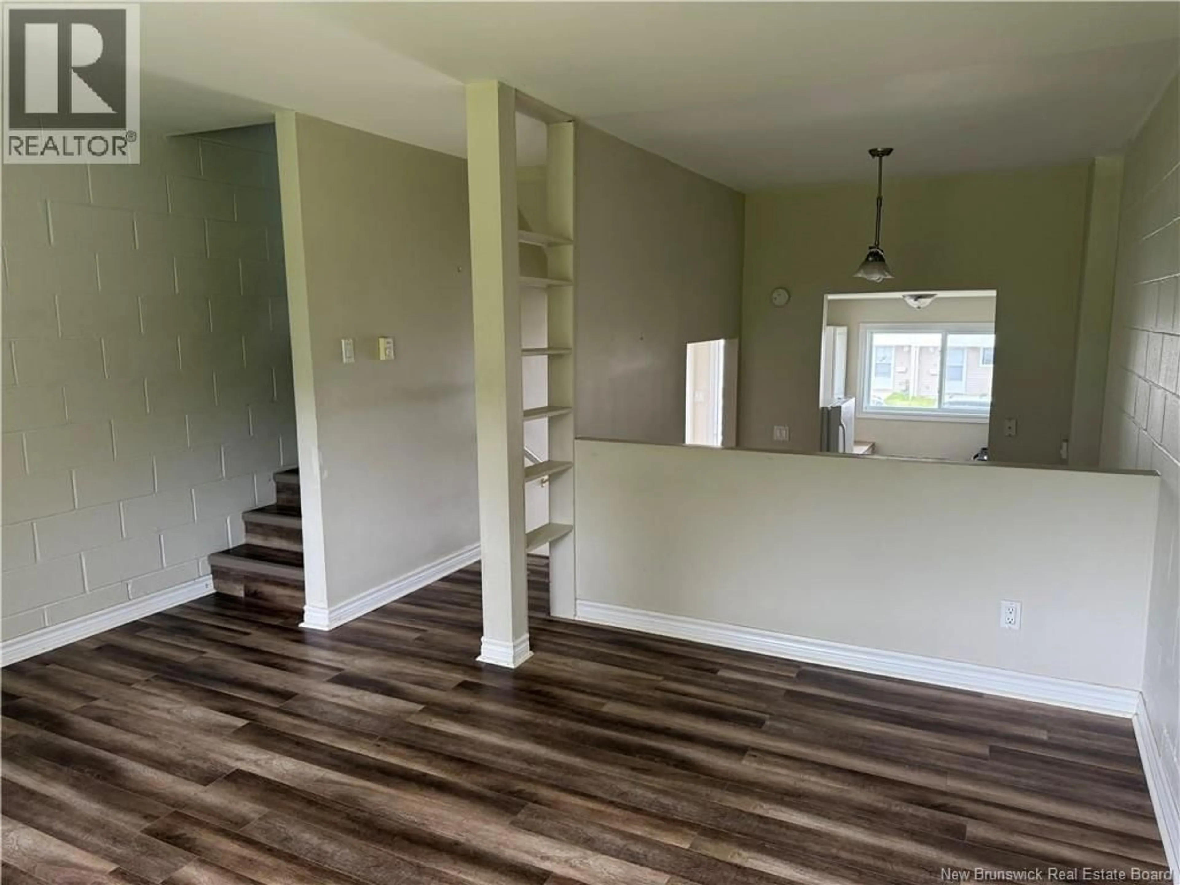 A pic of a room for 18 - 24 SUFFOLK, Riverview New Brunswick E1B4K6