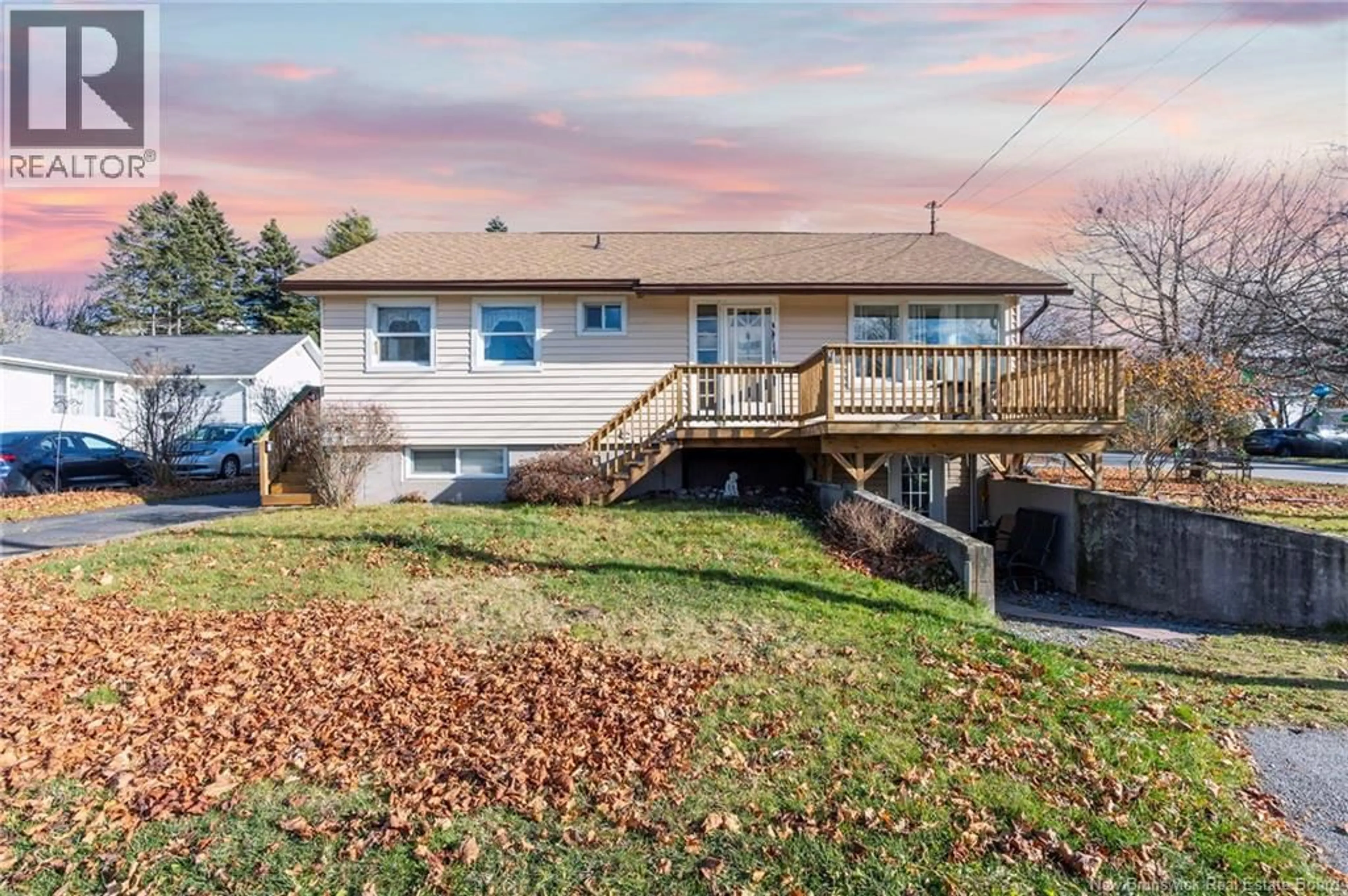 A pic from outside/outdoor area/front of a property/back of a property/a pic from drone, unknown for 25 FOLEY COURT, Saint John New Brunswick E2J1C1