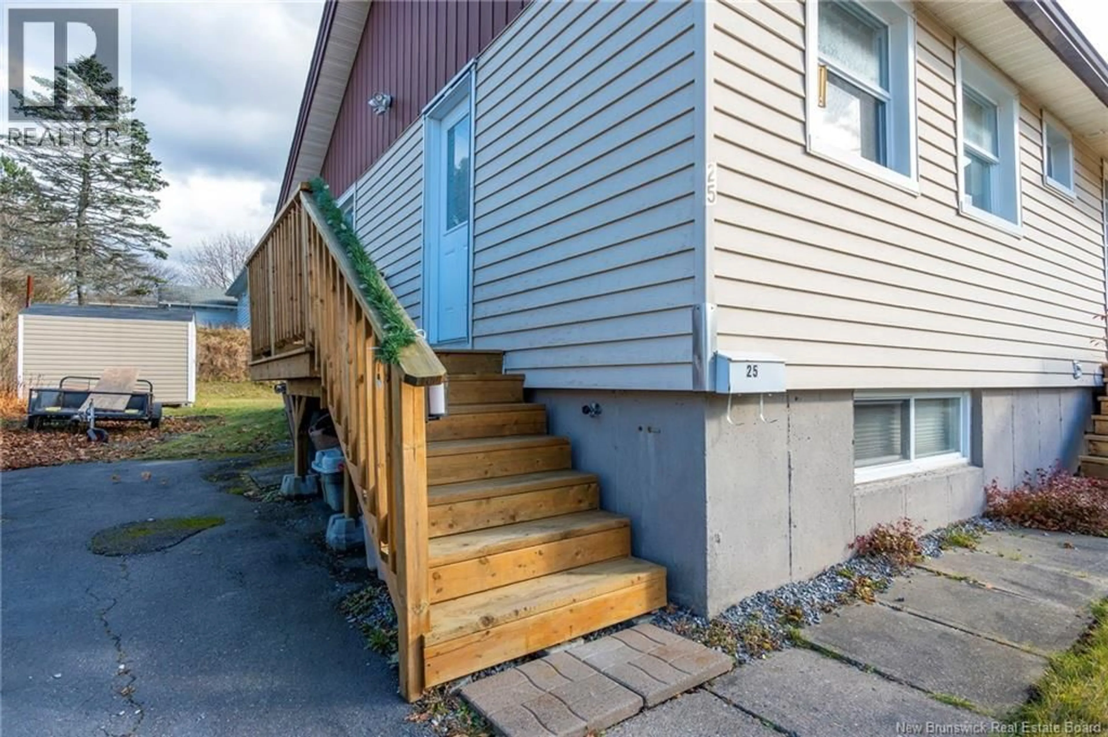 Home with vinyl exterior material, street for 25 FOLEY COURT, Saint John New Brunswick E2J1C1