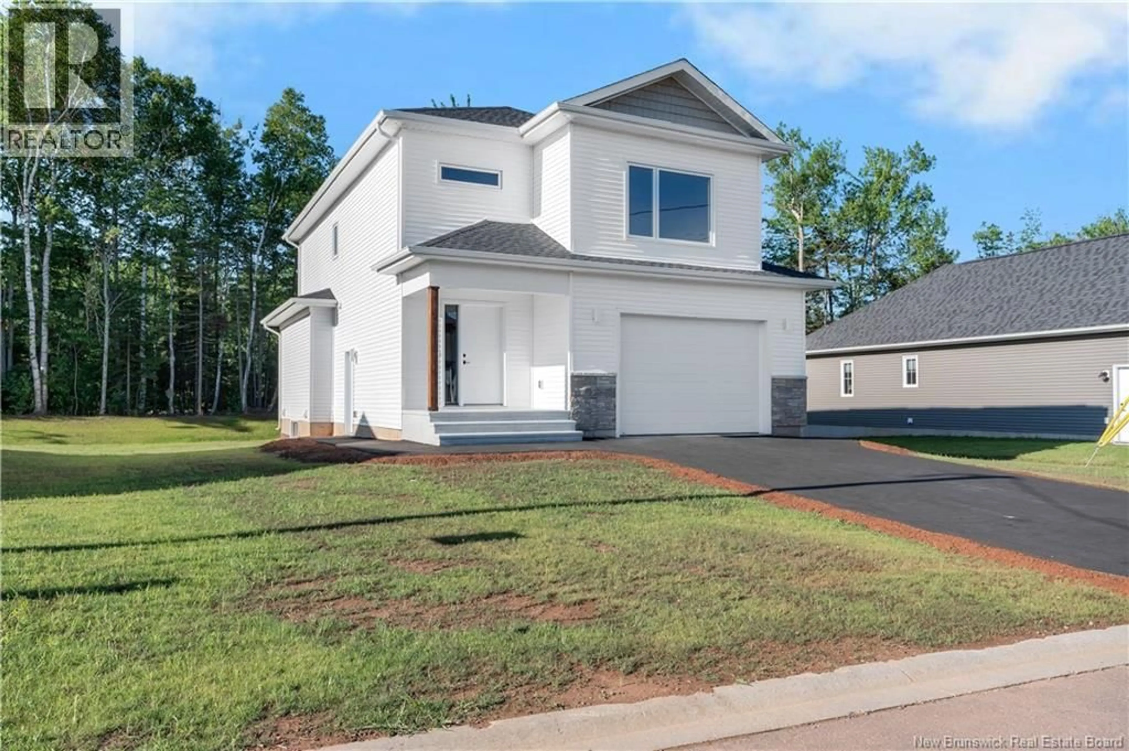 Home with vinyl exterior material, street for 77 GUY STREET, Shediac New Brunswick E4P0L5