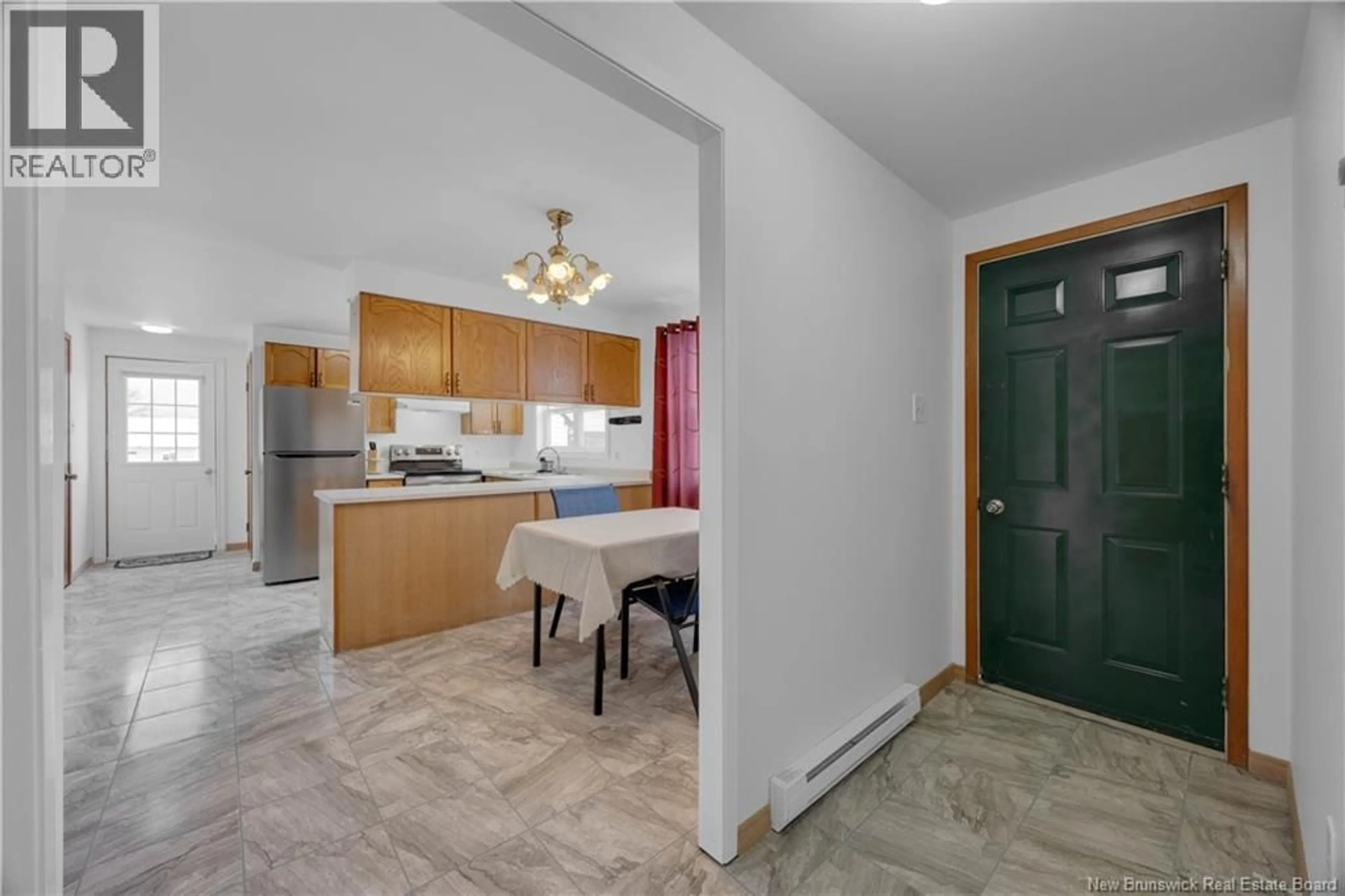 Standard kitchen, unknown for 1015 LOCH LOMOND RD, Saint John New Brunswick E2J1Z5