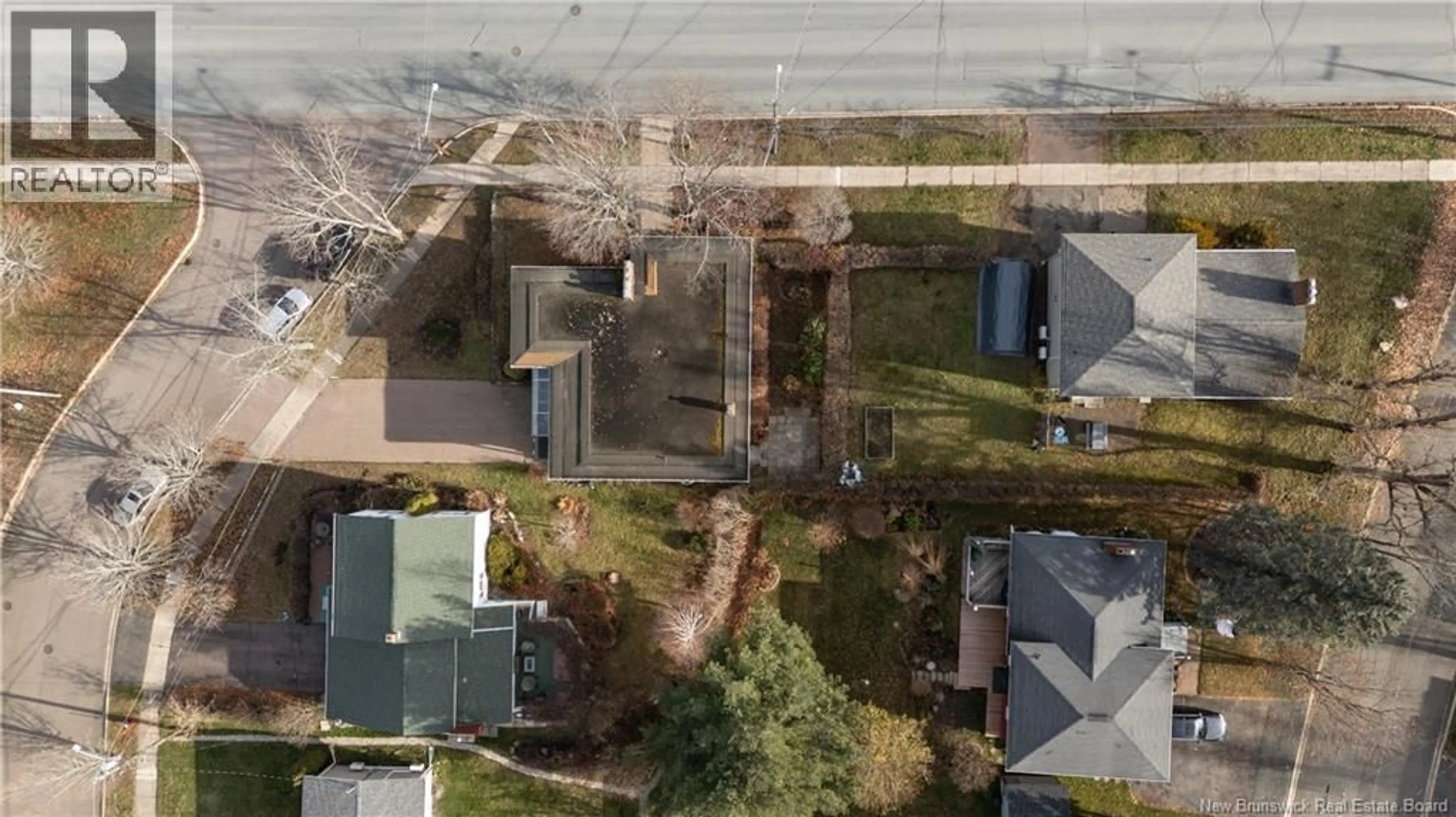 A pic from outside/outdoor area/front of a property/back of a property/a pic from drone, city buildings view from balcony for 200 MOUNT ROYAL BOULEVARD, Moncton New Brunswick E1E2W1
