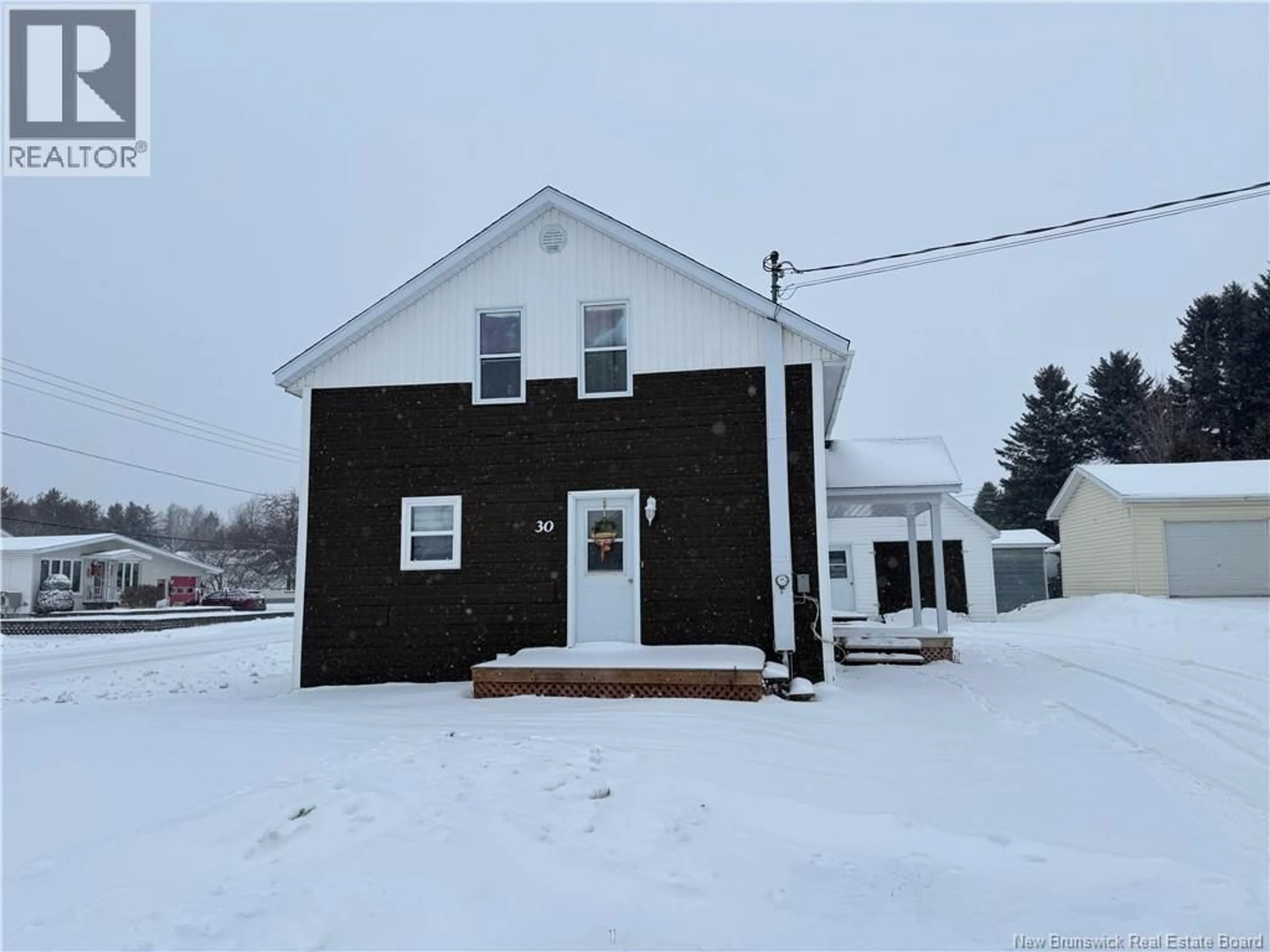 Unknown for 30 ÉVANGÉLINE STREET, Saint-Quentin New Brunswick E8A1M6