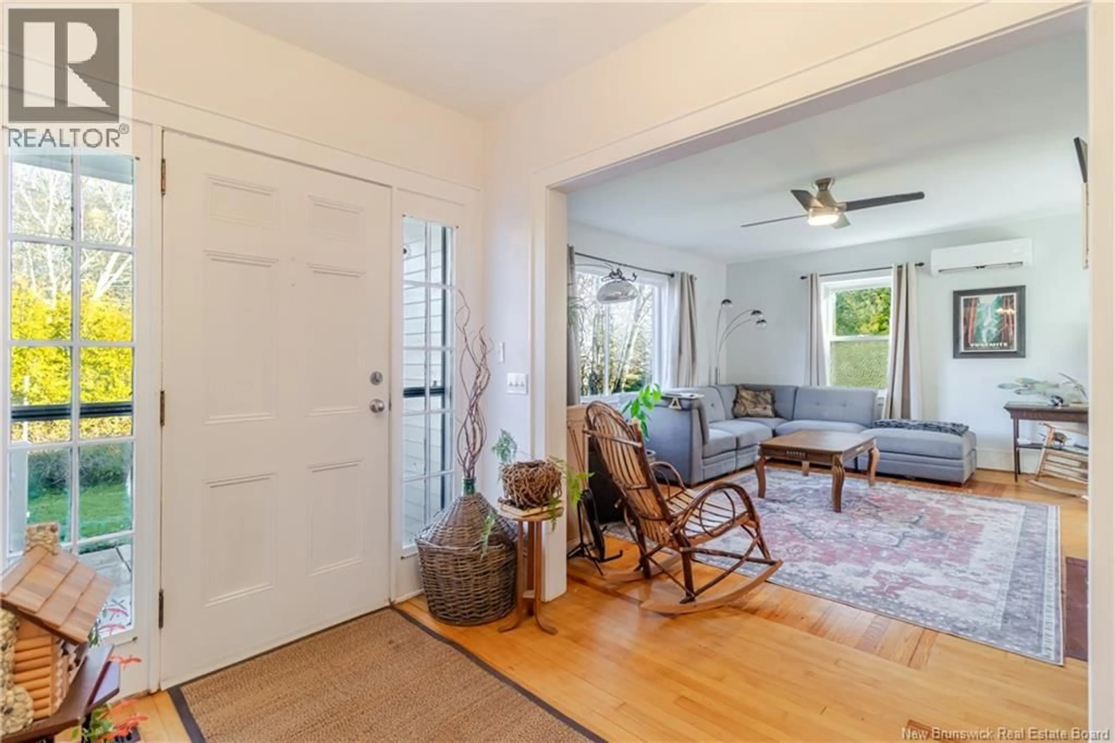 Indoor entryway for 29 MONTAGUE STREET, Saint Andrews New Brunswick E5B1G7