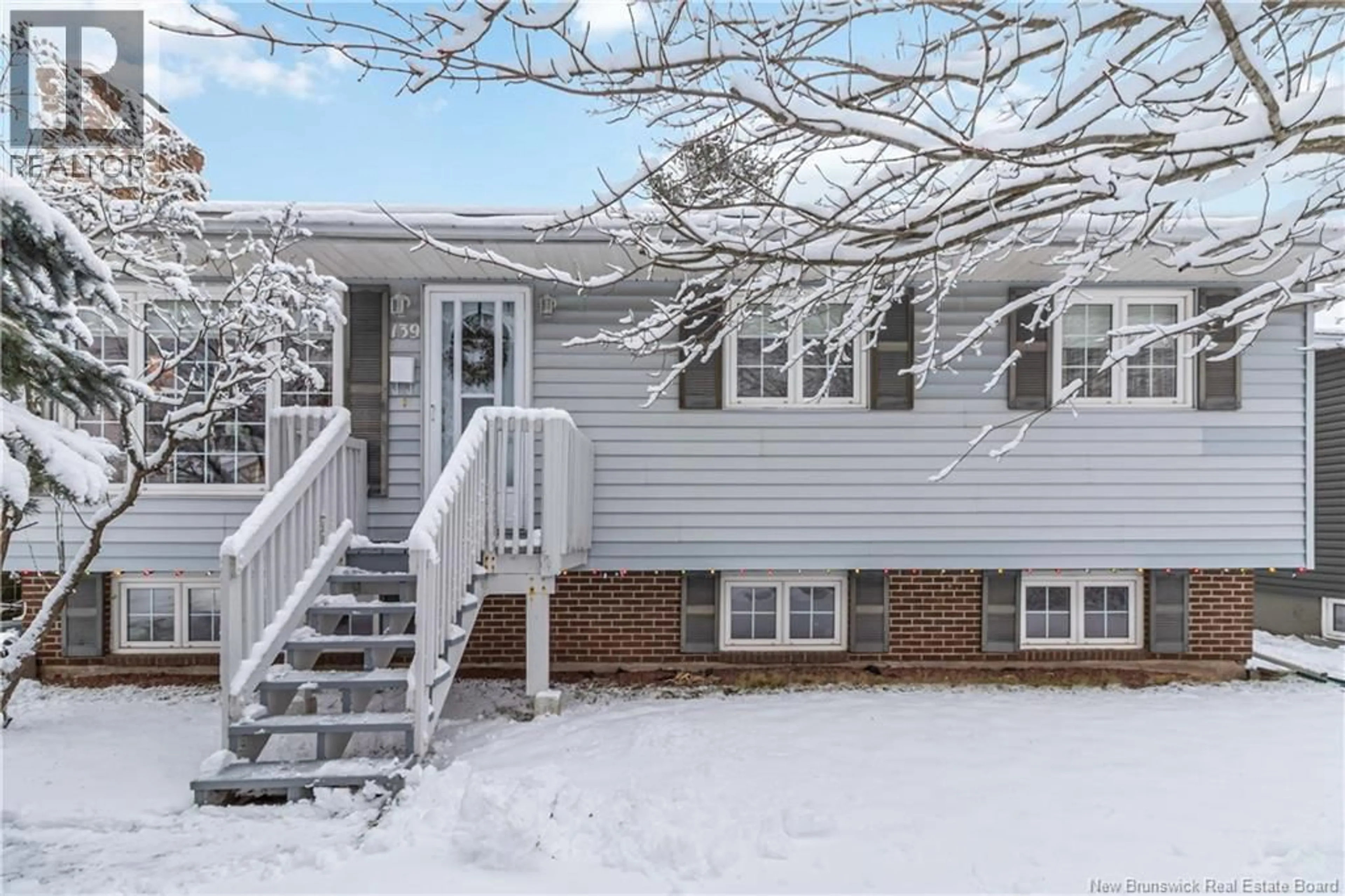 Home with vinyl exterior material, street for 139 DAWN CRESCENT, Moncton New Brunswick E1G1K9