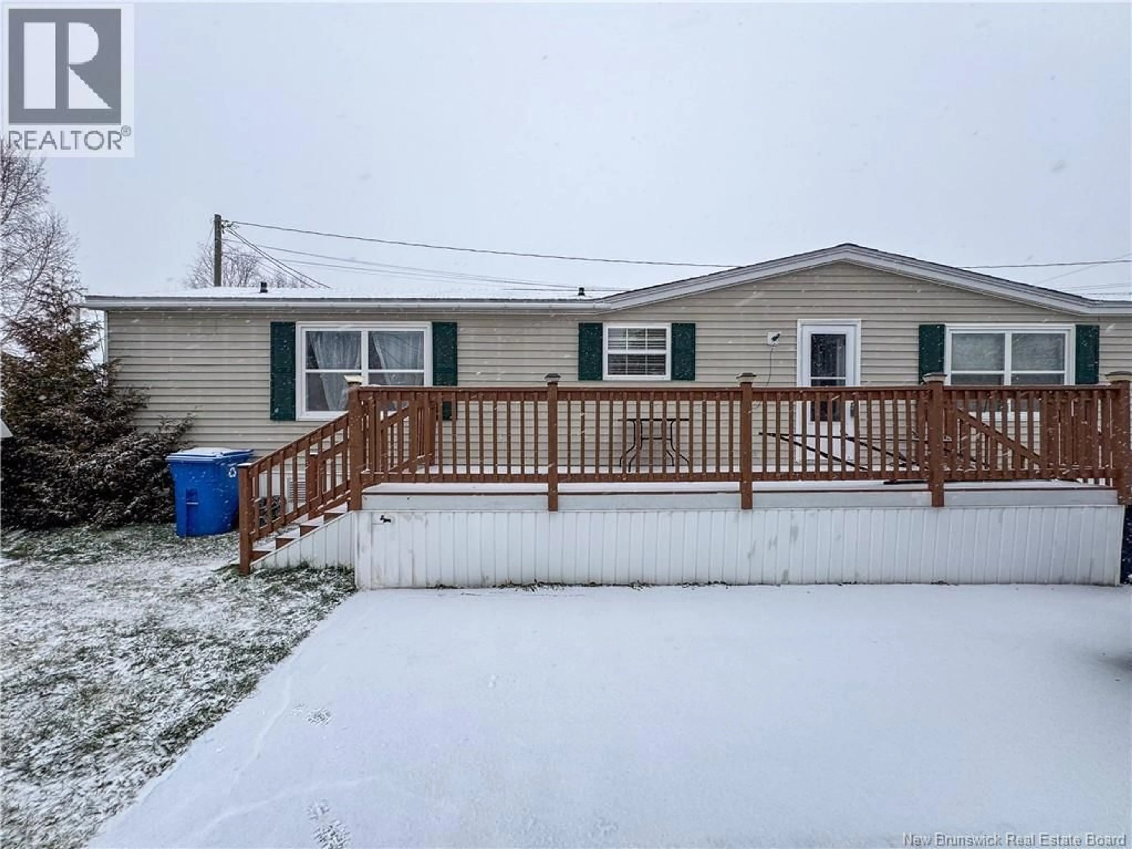 Home with vinyl exterior material, street for 11 VIEW LANE, Jacksonville New Brunswick E7M0A5