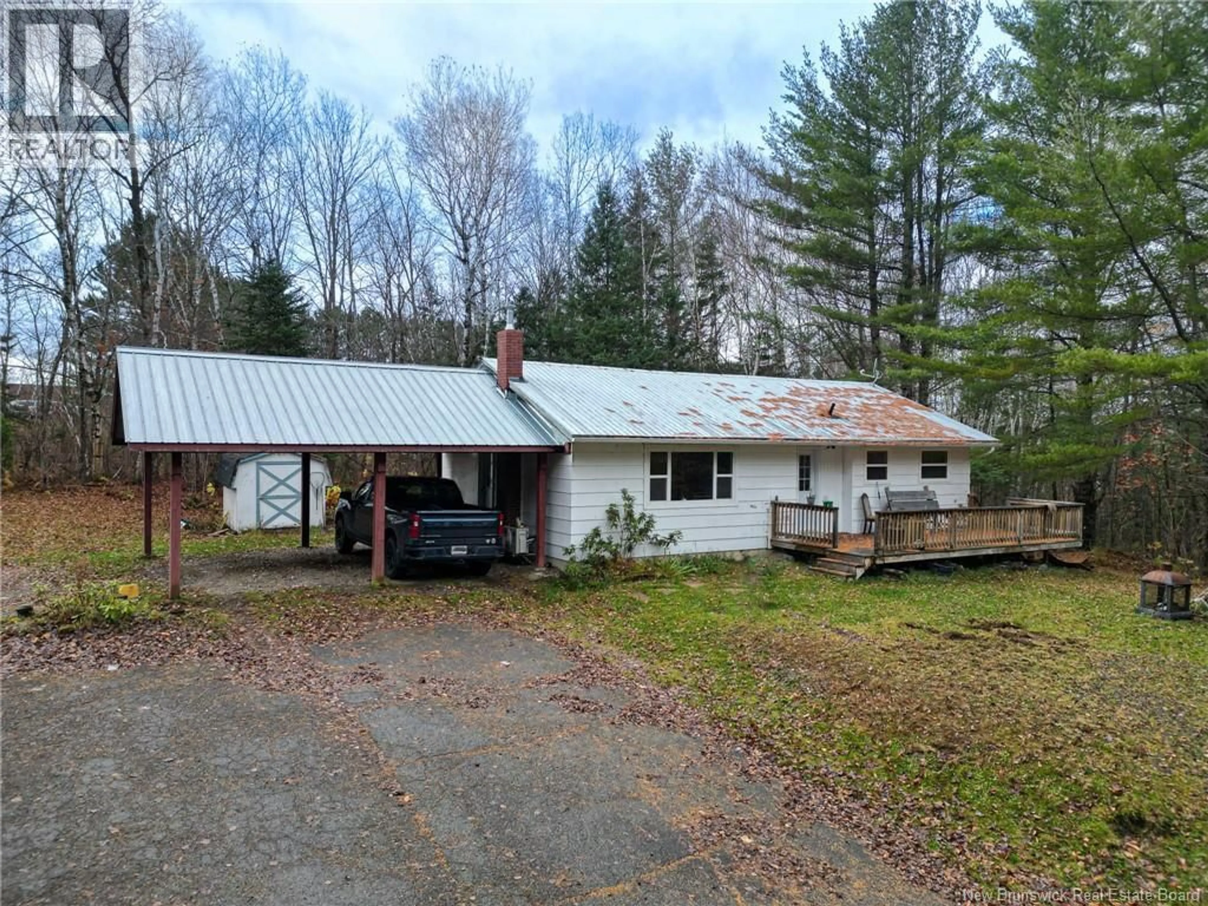 A pic from outside/outdoor area/front of a property/back of a property/a pic from drone, unknown for 11 BIRCH STREET, Florenceville-Bristol New Brunswick E7L2E7