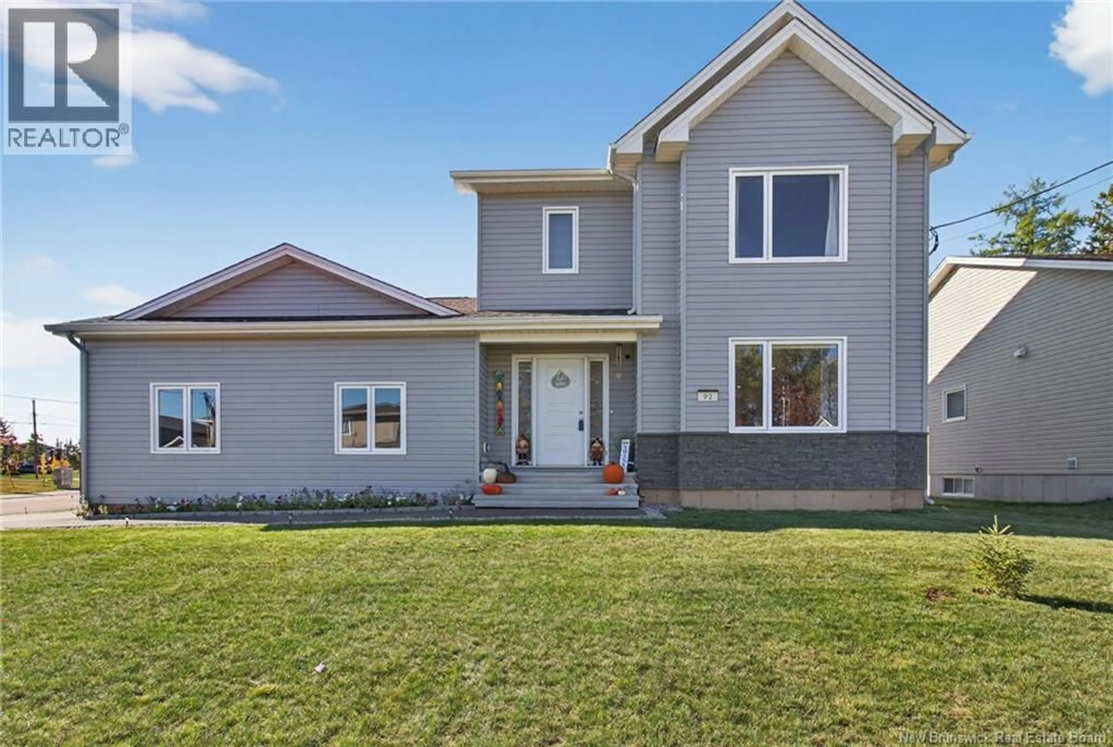 Home with vinyl exterior material, street for 92 SATARA DRIVE, Moncton New Brunswick E1G6G3