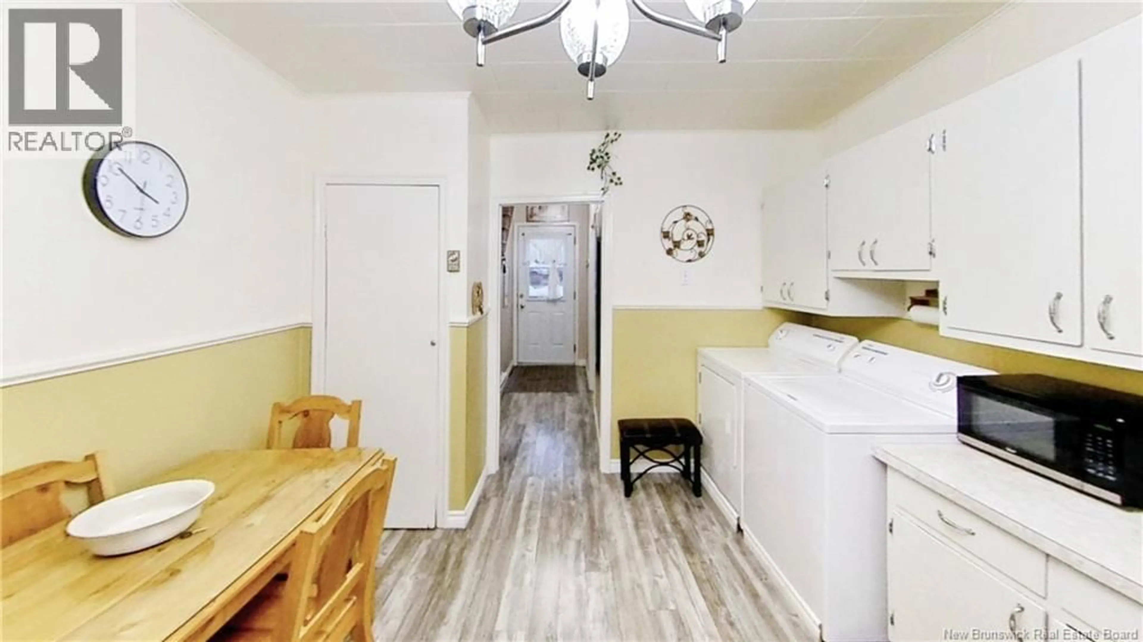 Laundry room for 729 SAINT-JOSEPH, Saint-Léolin New Brunswick E8N2N3