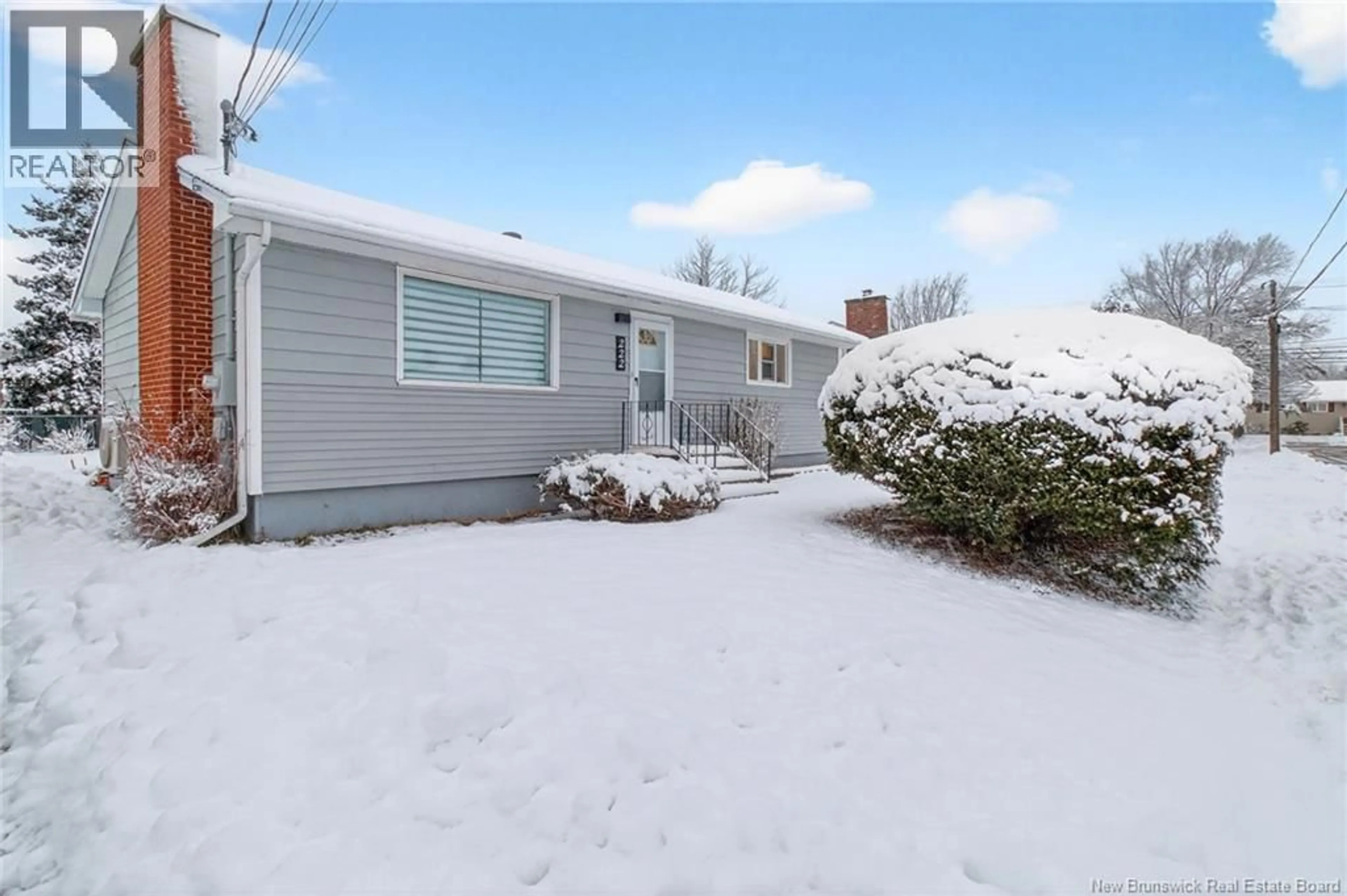 Home with vinyl exterior material, street for 222 WHITNEY AVENUE, Moncton New Brunswick E1C8E2