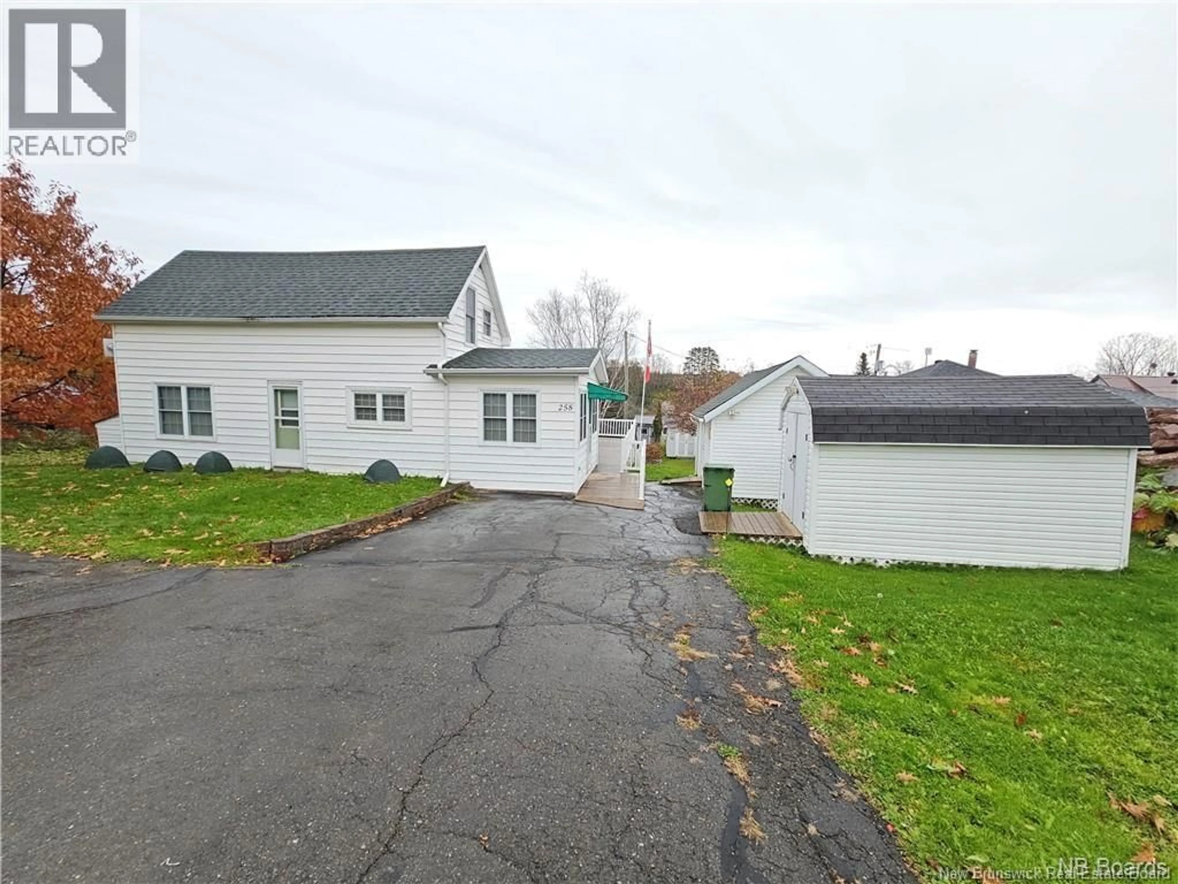 A pic from outside/outdoor area/front of a property/back of a property/a pic from drone, street for 258 MAIN STREET, Plaster Rock New Brunswick E7G2C8