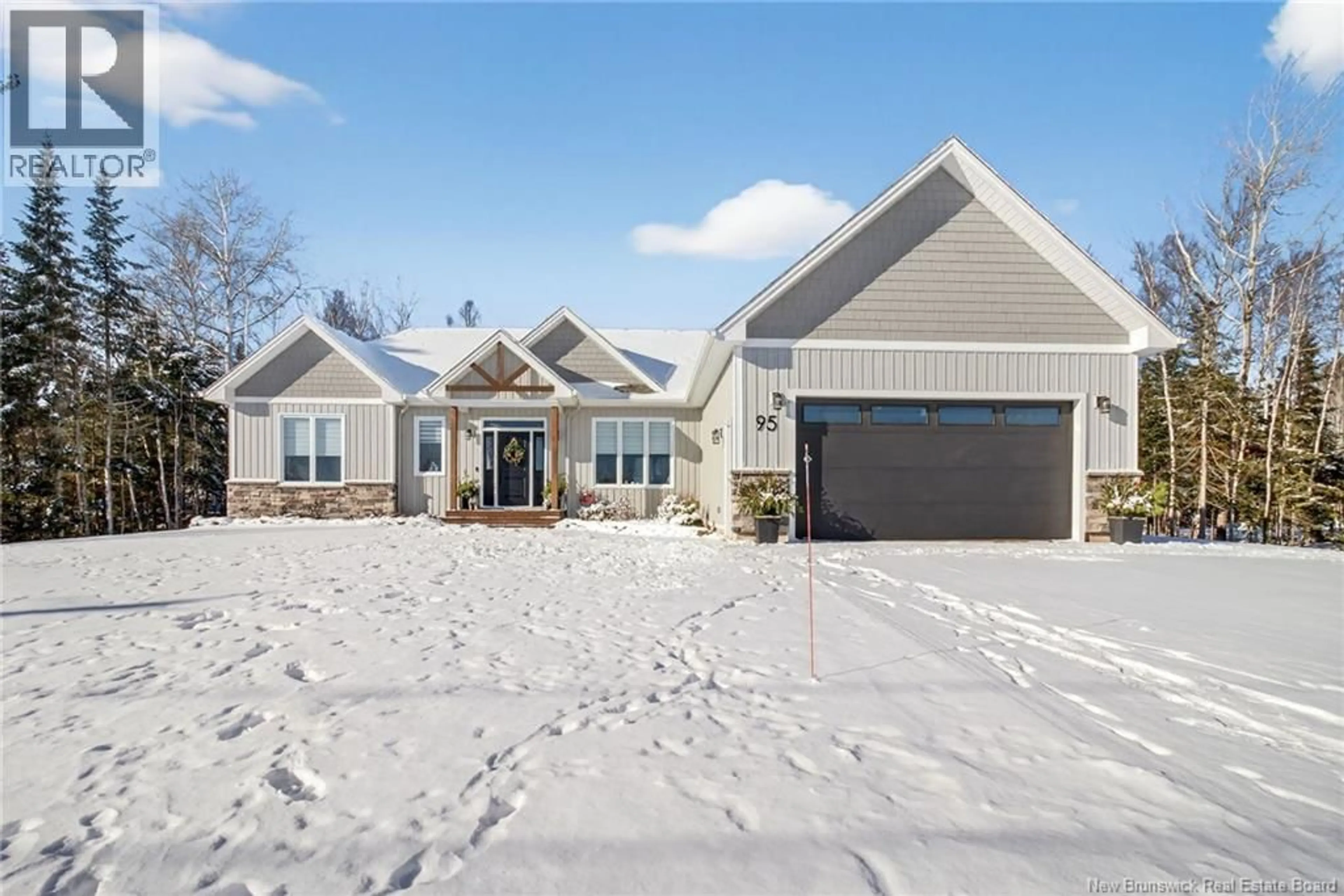 Home with vinyl exterior material, street for 95 WATERFRONT DRIVE, Shediac River New Brunswick E4R0B3