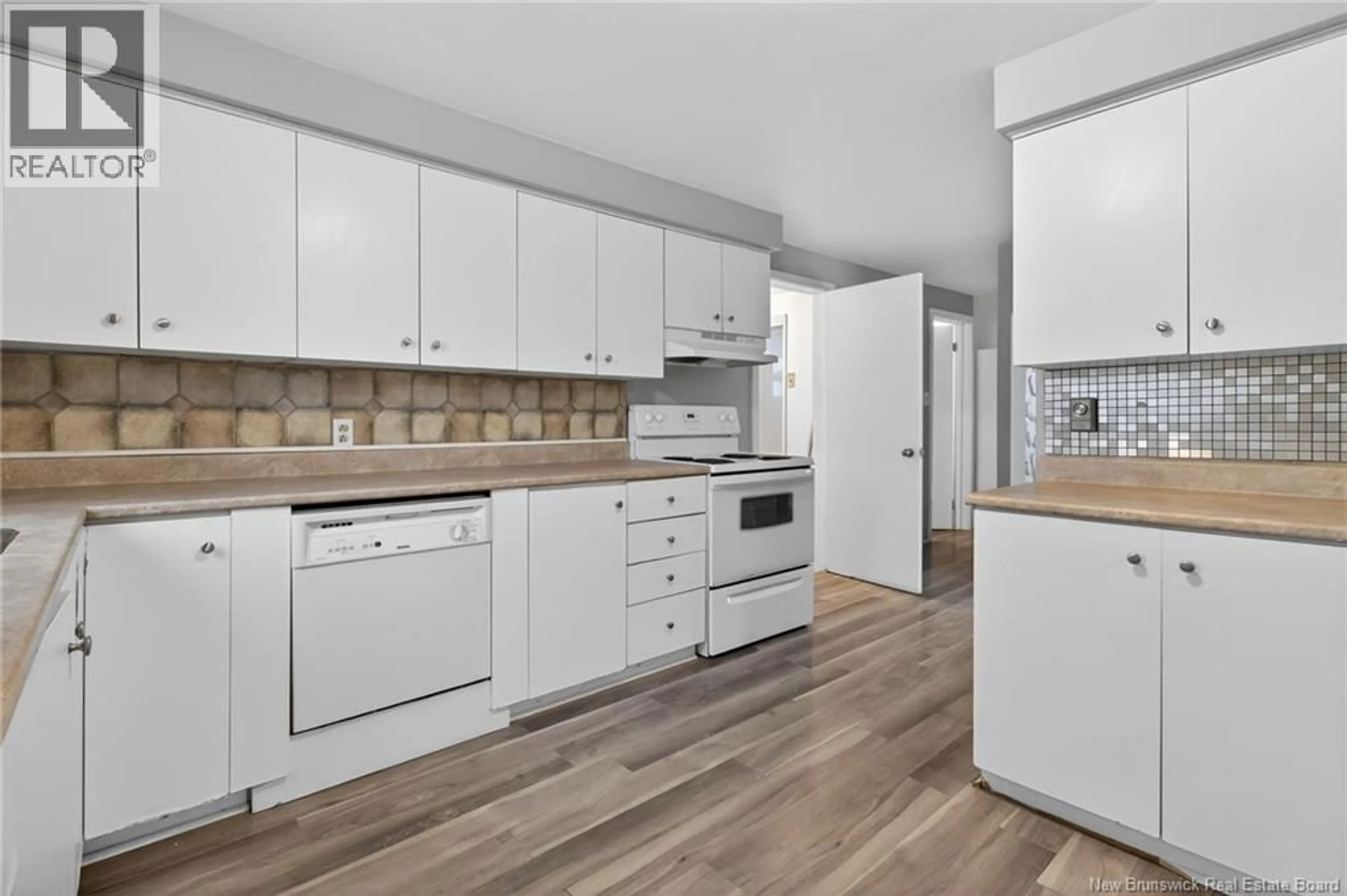 Standard kitchen, unknown for 14 MICHAUD STREET, Bouctouche New Brunswick E4S3S2