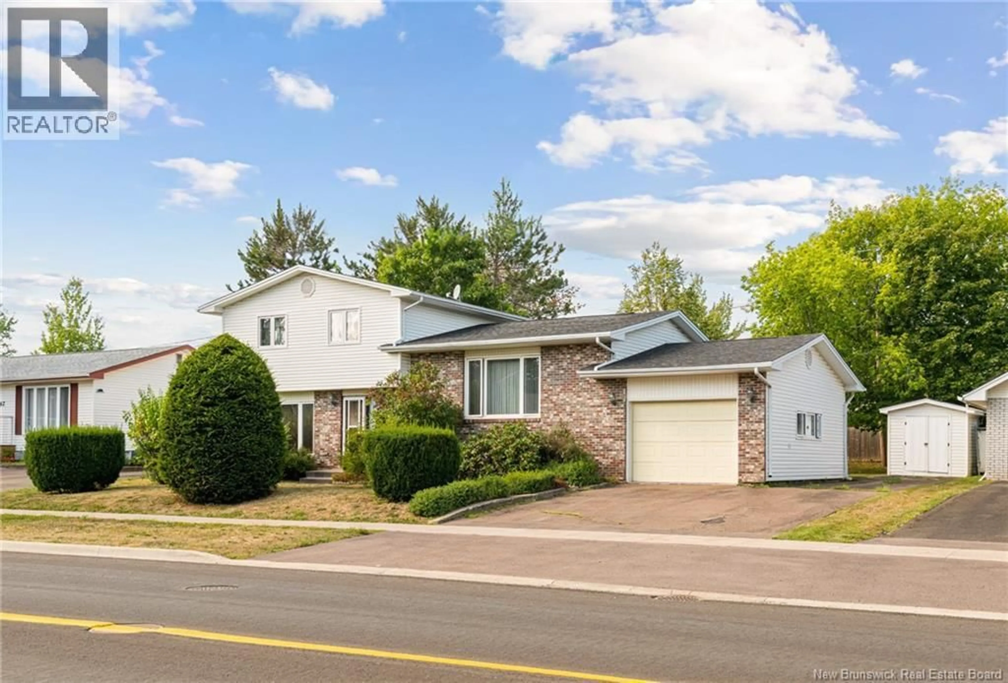 Home with vinyl exterior material, street for 161 HENNESSEY, Moncton New Brunswick E1A5P2