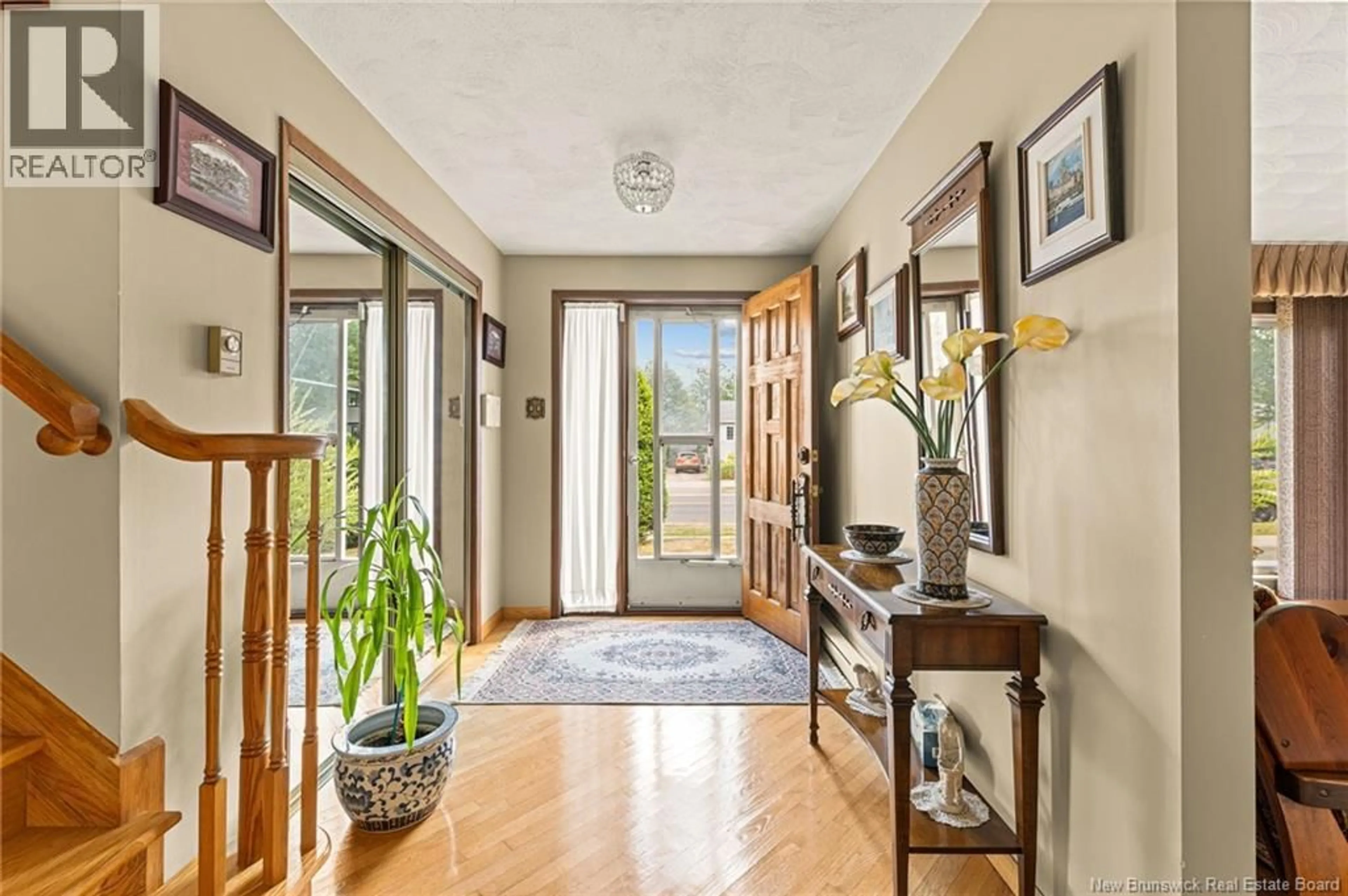 Indoor entryway for 161 HENNESSEY, Moncton New Brunswick E1A5P2
