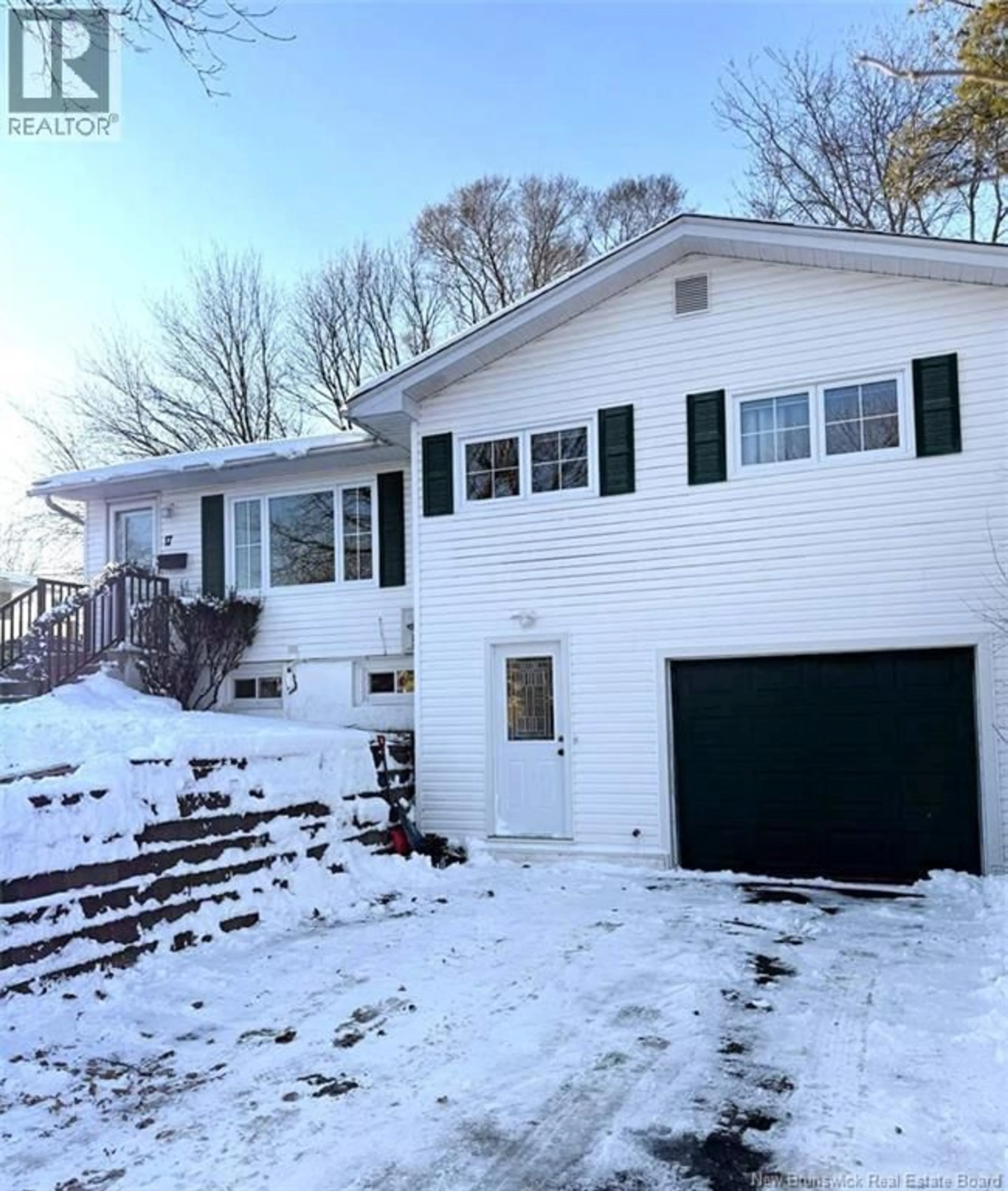 Unknown for 17 BEVERLY DRIVE, Saint John New Brunswick E2J3B1