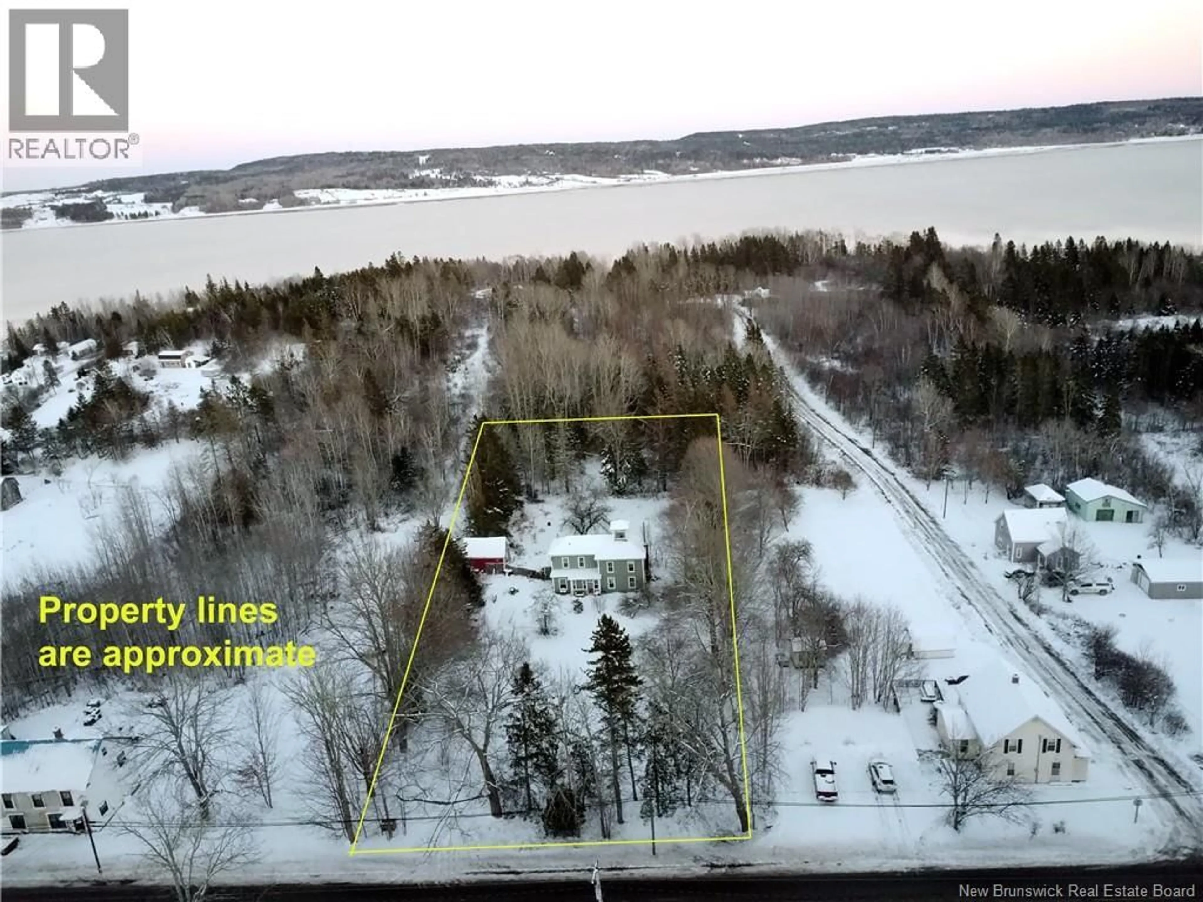 A pic from outside/outdoor area/front of a property/back of a property/a pic from drone, water/lake/river/ocean view for 3141 ROUTE 114, Edgetts Landing New Brunswick E4H2E7