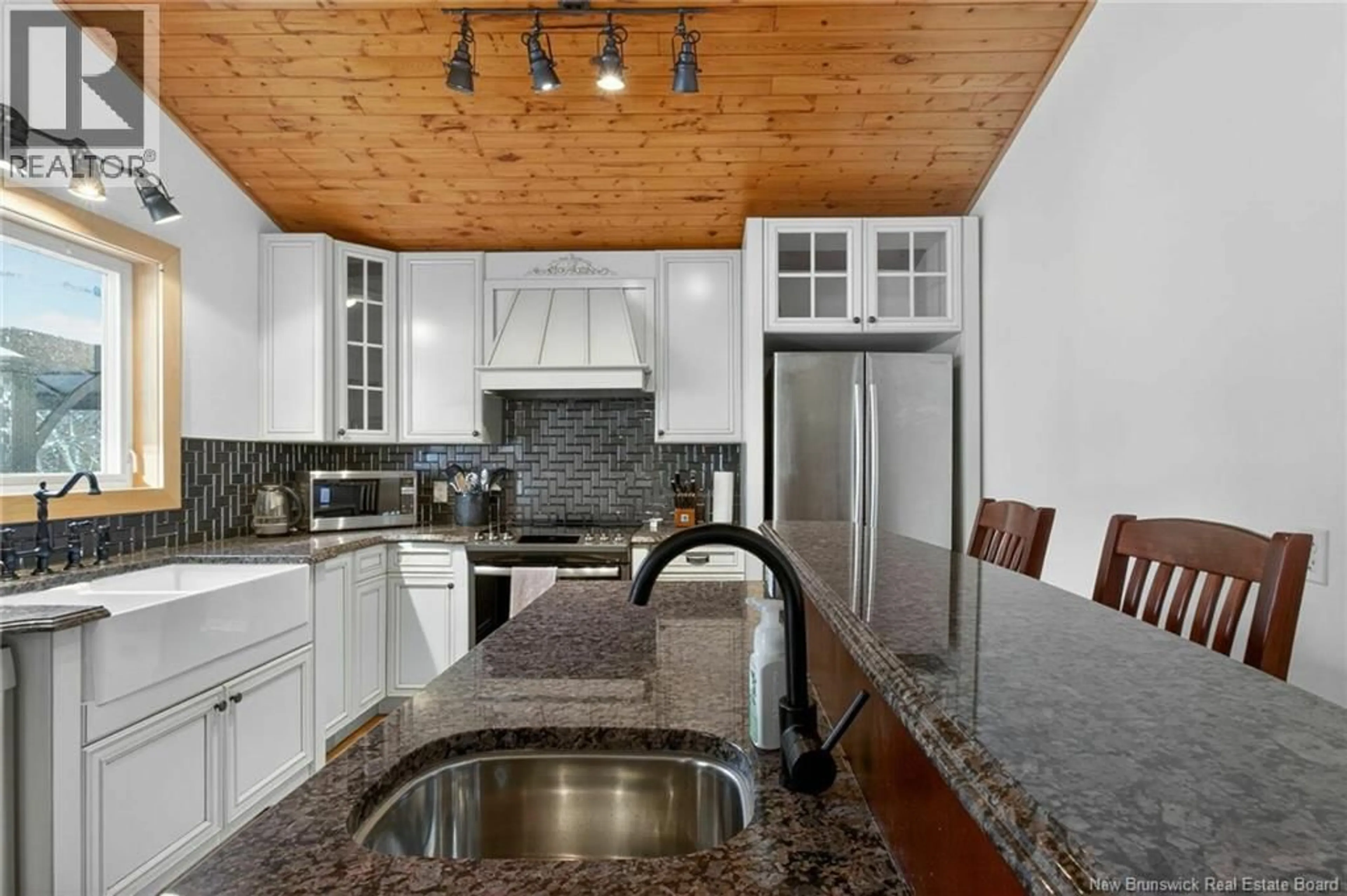 Open concept kitchen, ceramic/tile floor for 516 DARLINGS ISLAND ROAD, Darlings Island New Brunswick E5N6T3