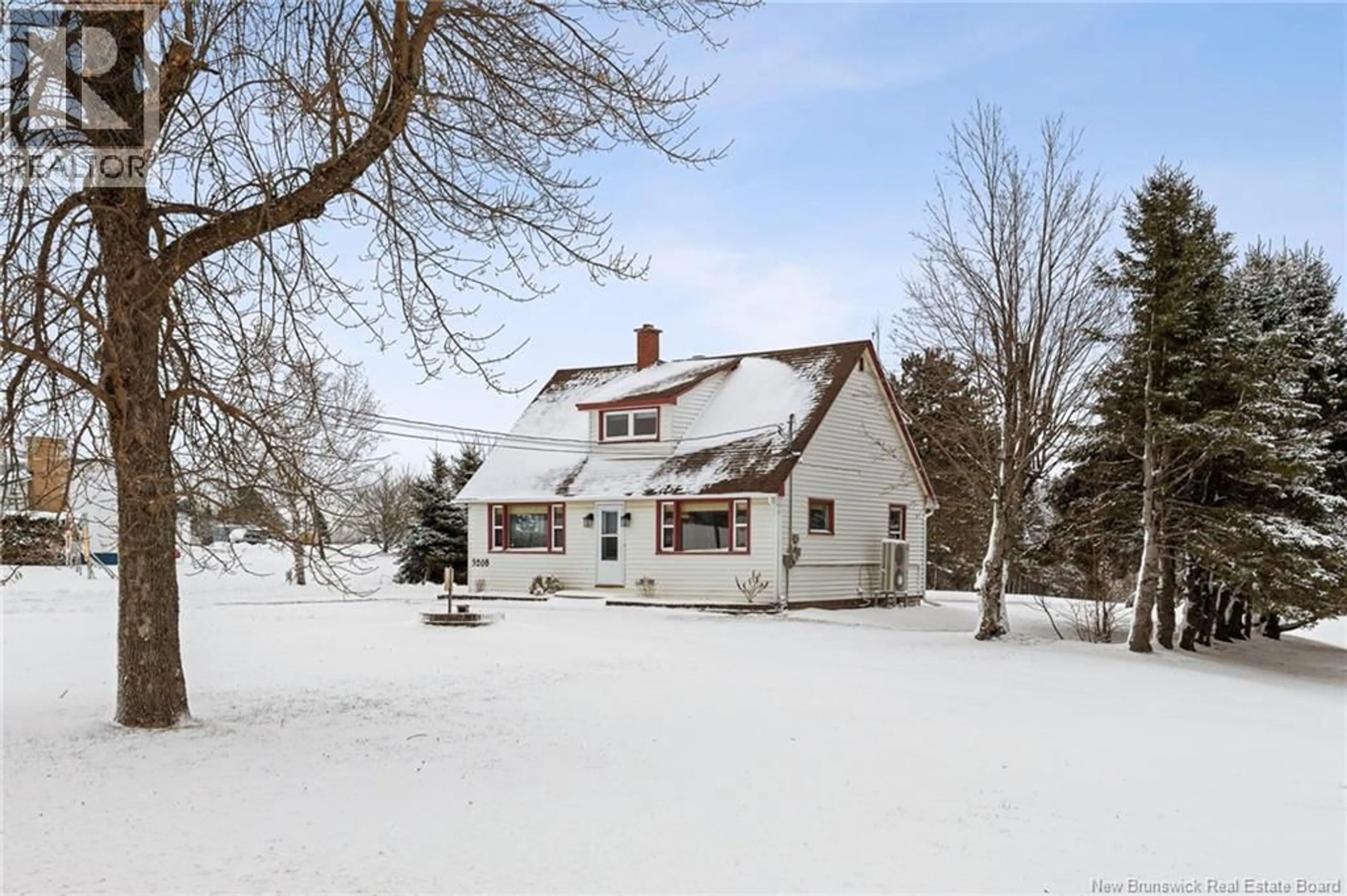 A pic from outside/outdoor area/front of a property/back of a property/a pic from drone, unknown for 3208 MOUNTAIN ROAD, Moncton New Brunswick E1G2W8