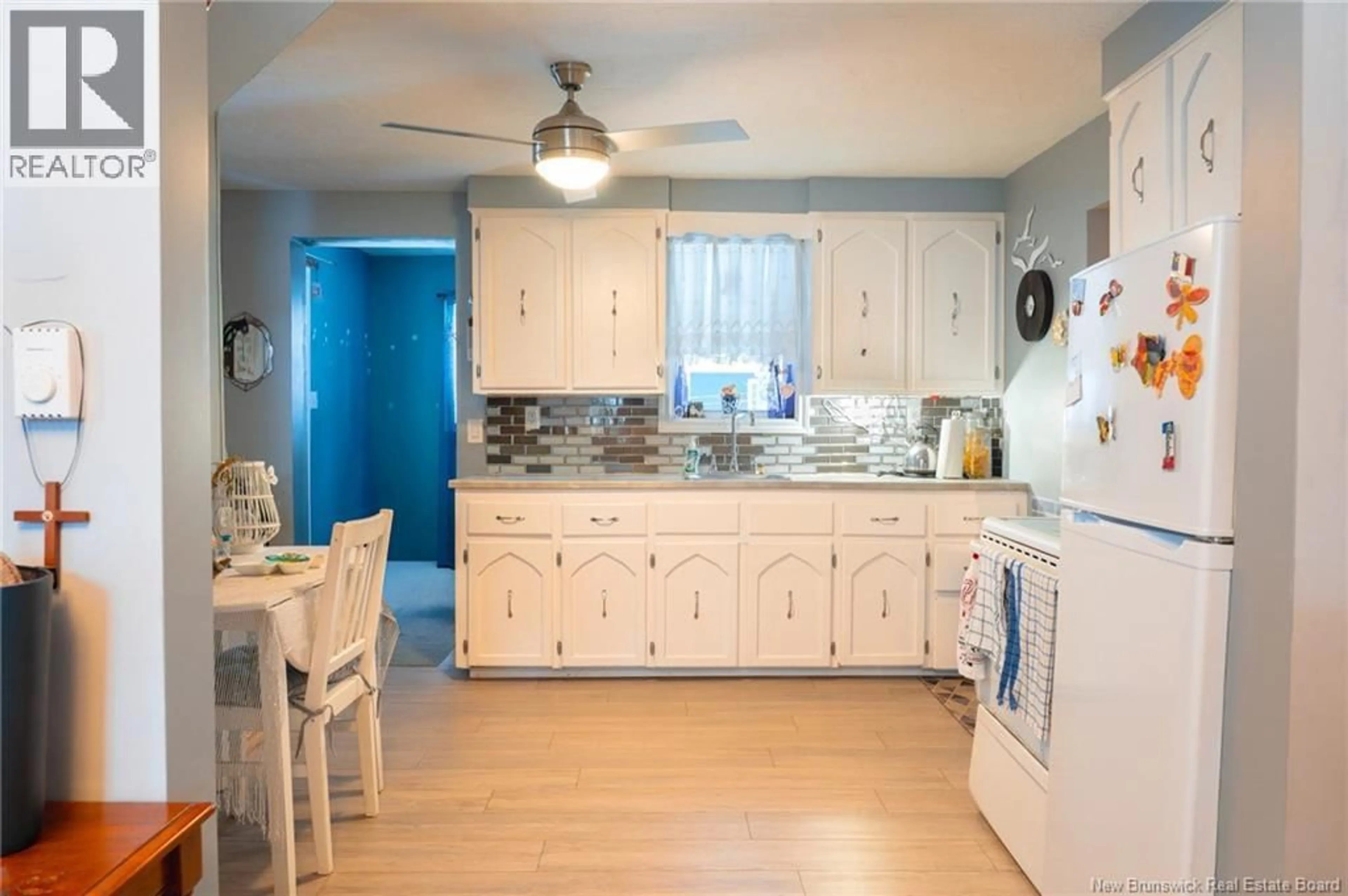 Standard kitchen, ceramic/tile floor for 8 RUE DE LEGLISE, Bouctouche New Brunswick E4S2Z7