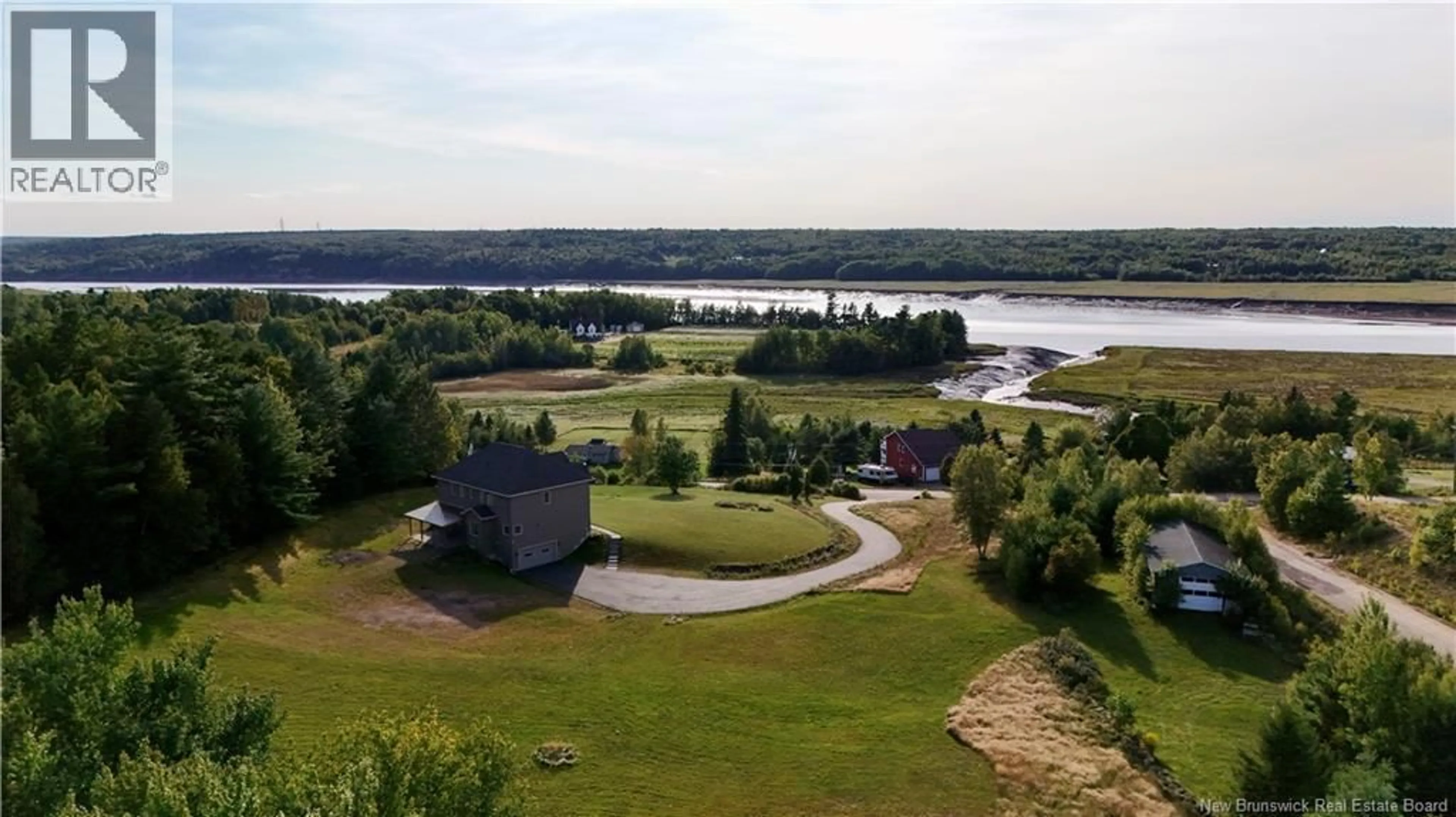 A pic from outside/outdoor area/front of a property/back of a property/a pic from drone, water/lake/river/ocean view for 93 PRINCIPALE STREET, Memramcook New Brunswick E4K1A7