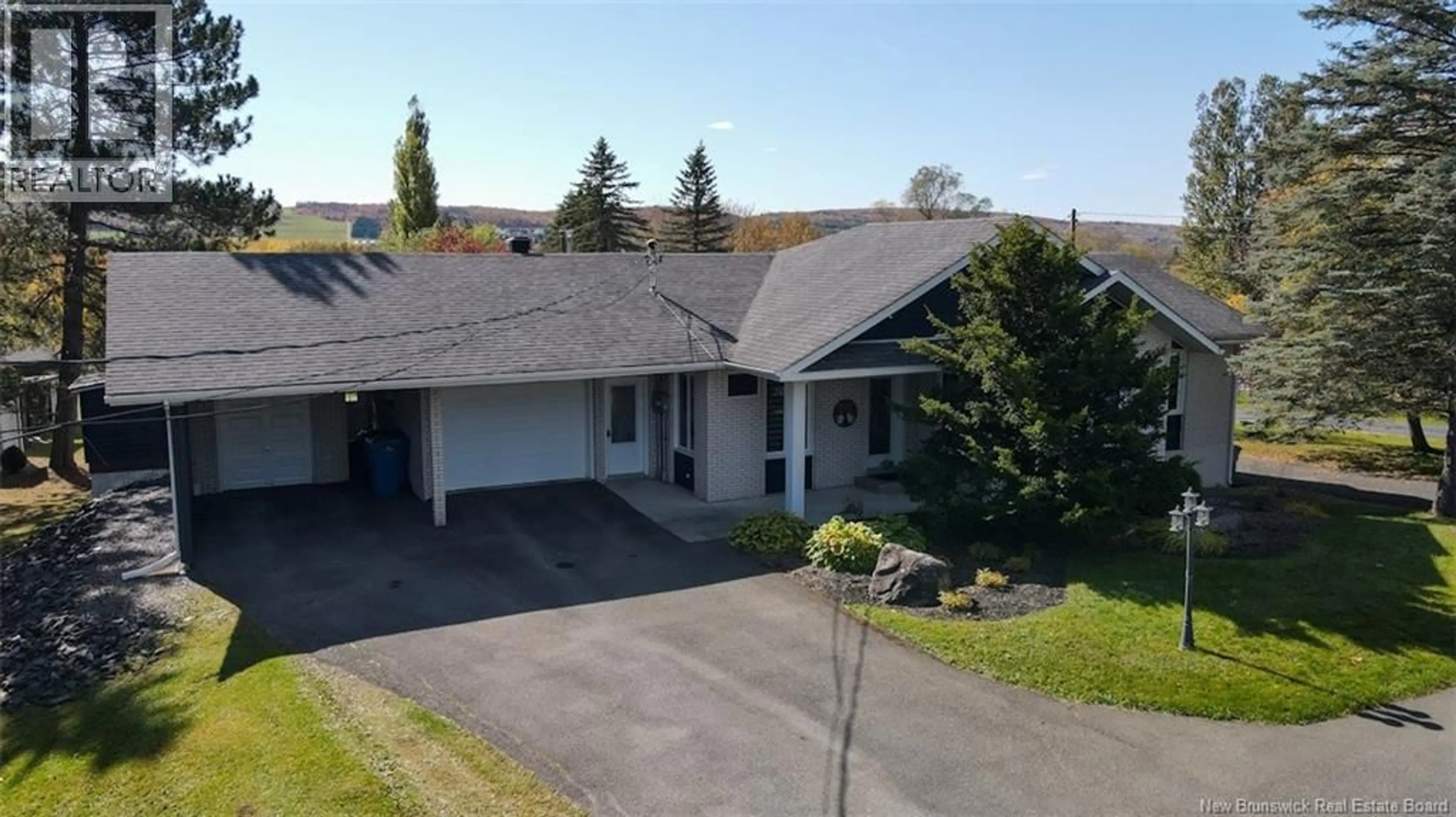 A pic from outside/outdoor area/front of a property/back of a property/a pic from drone, street for 994 PRINCIPALE STREET, Saint-Basile New Brunswick E7C1L5